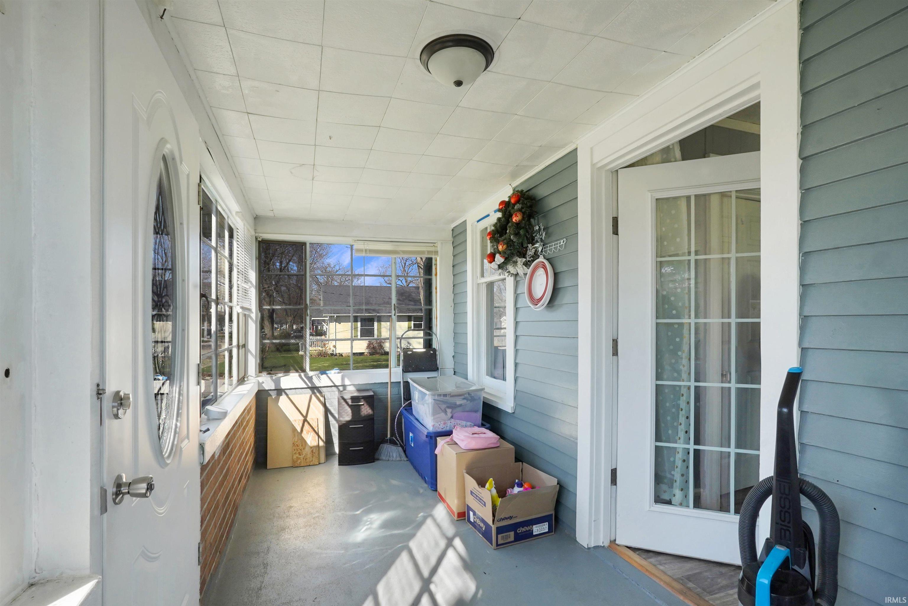 1113 Baker Avenue