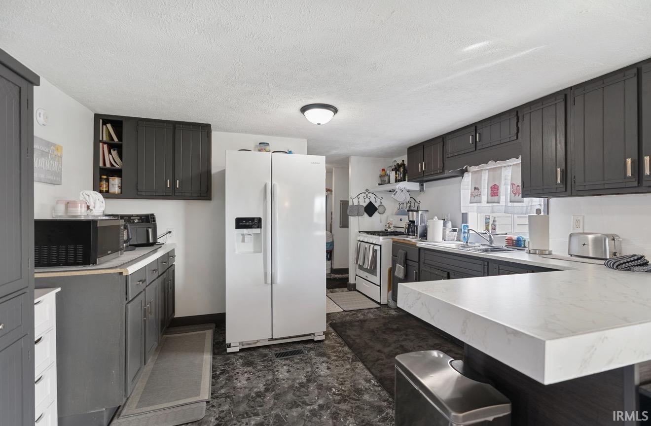 3395 W Crystal Lake Road