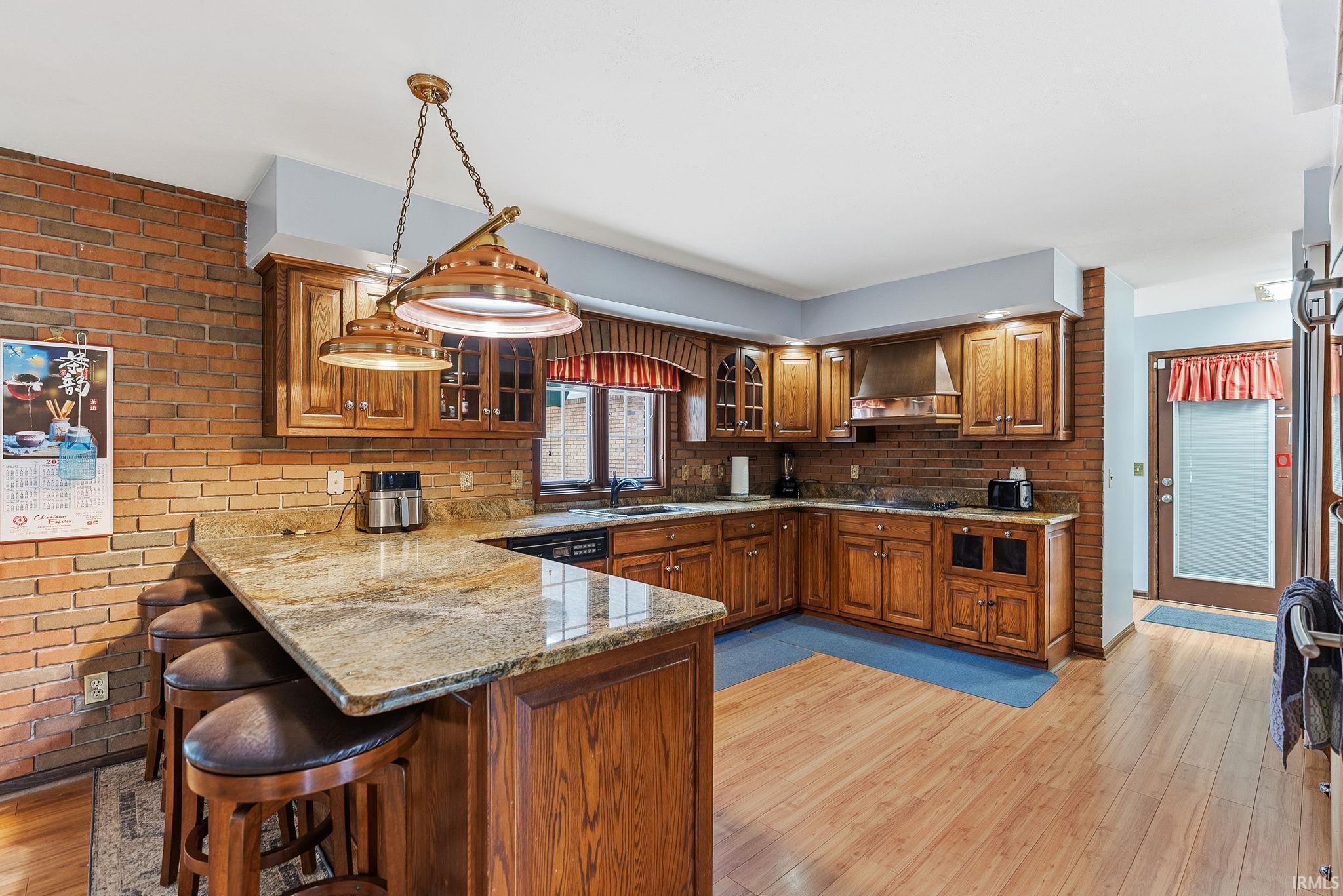 1910 Deer Trail