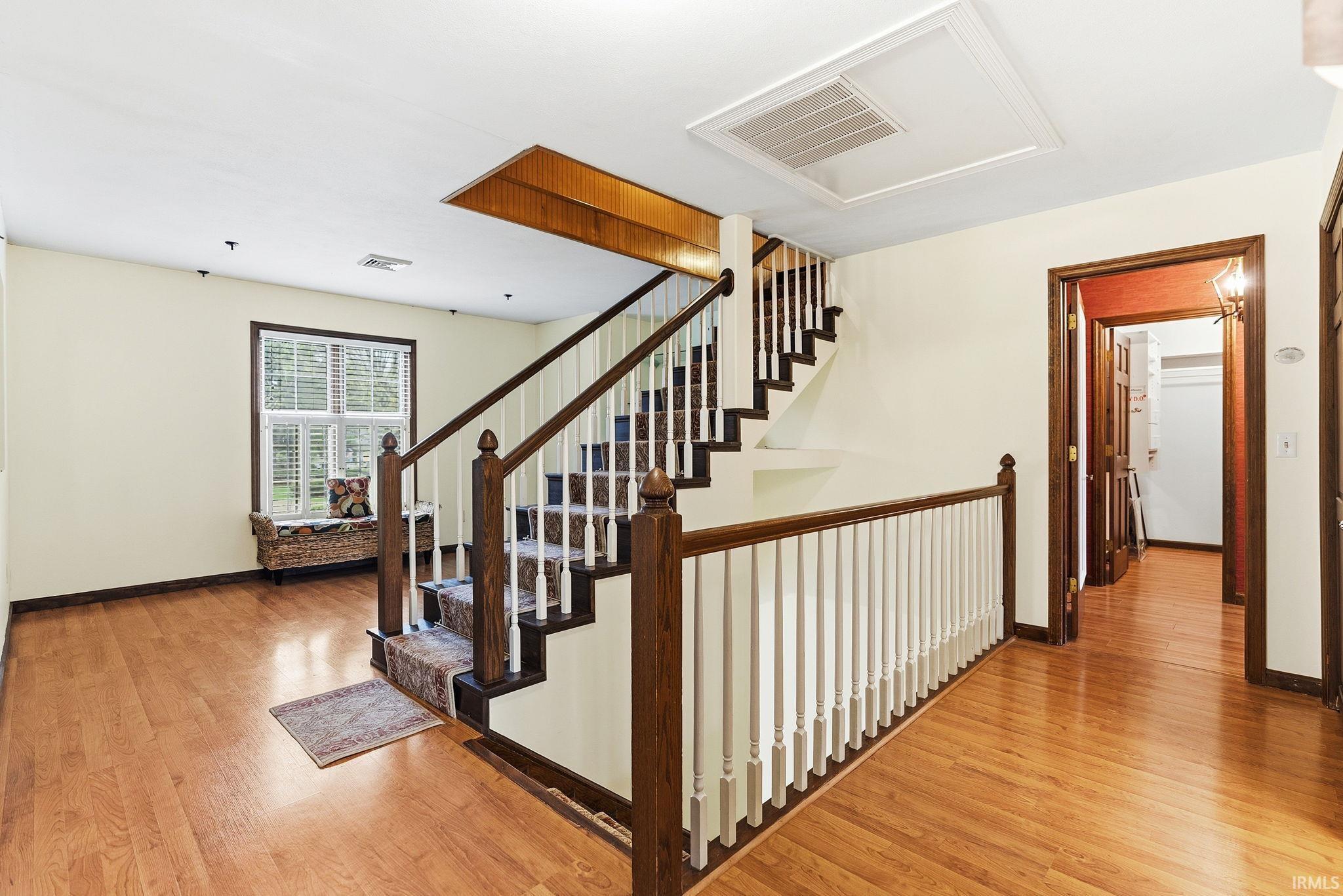 1910 Deer Trail