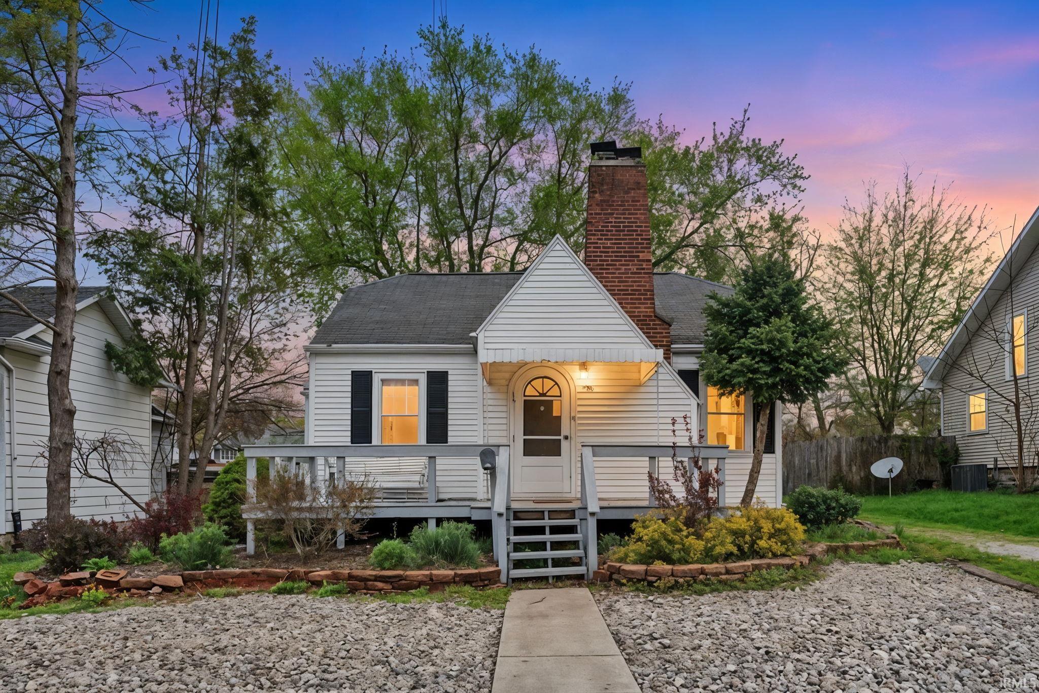 735 E Main Street