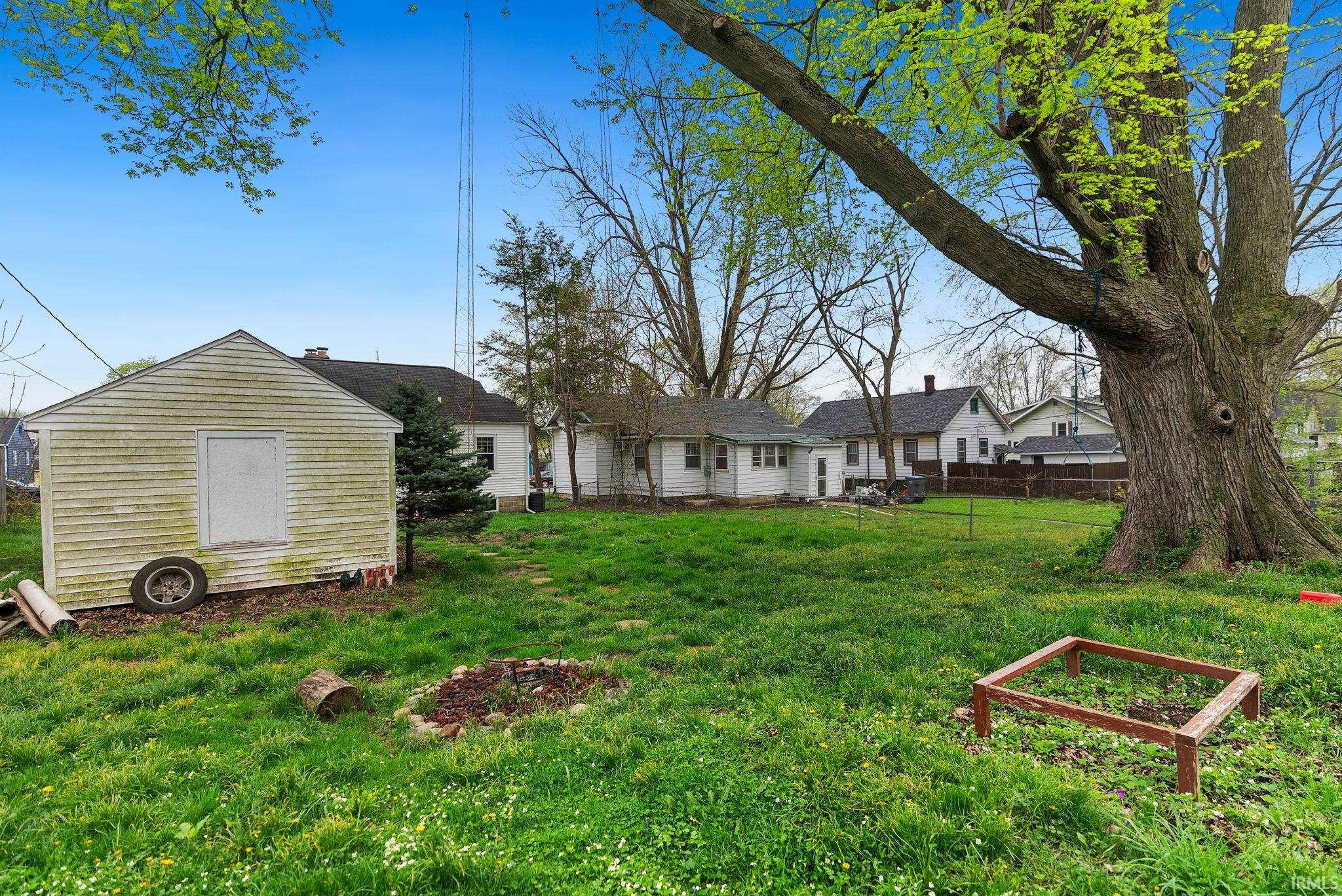 735 E Main Street