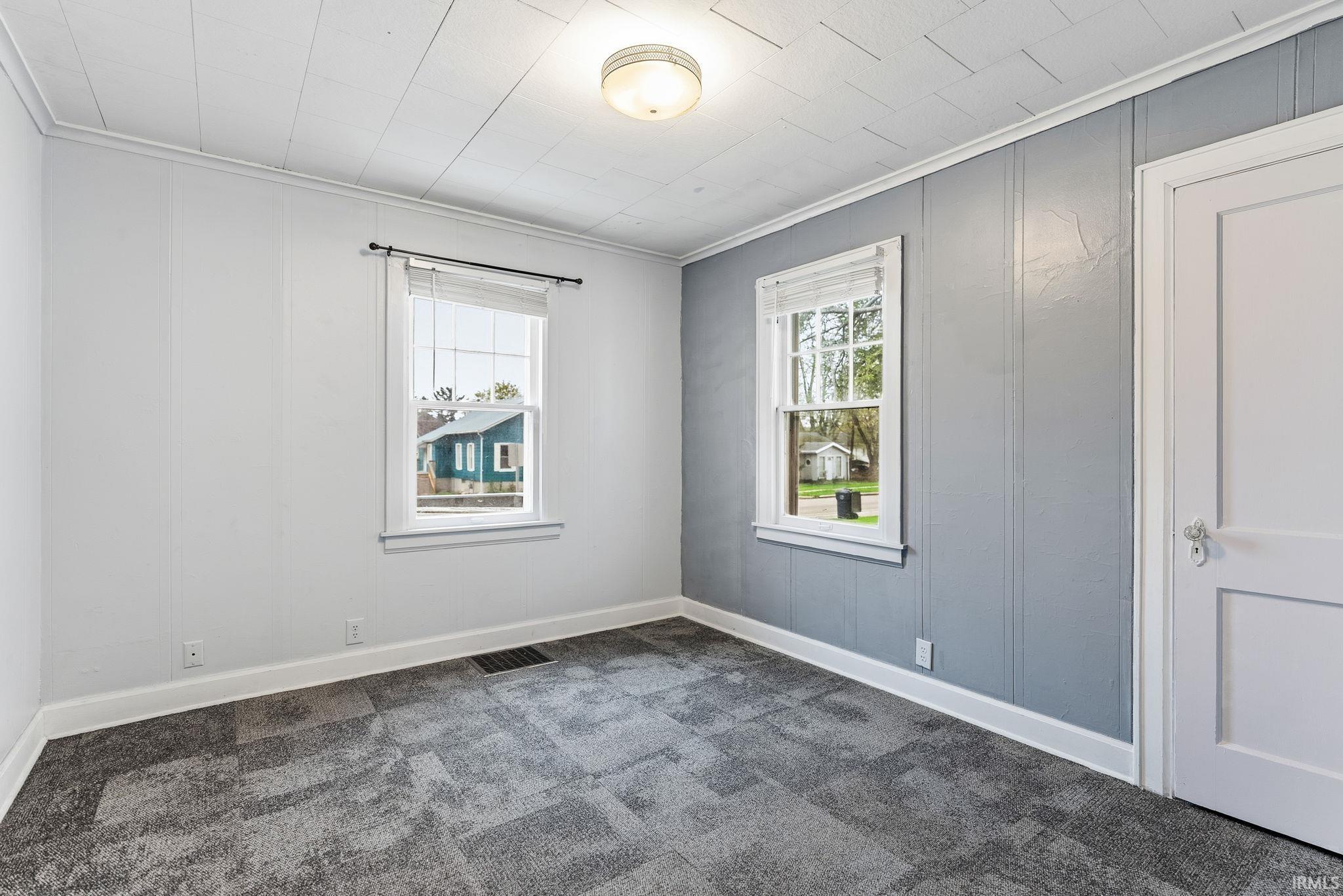 735 E Main Street
