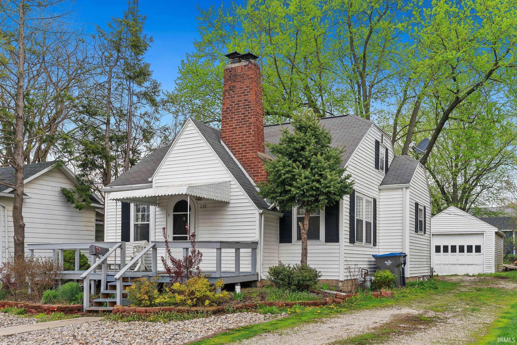 735 E Main Street