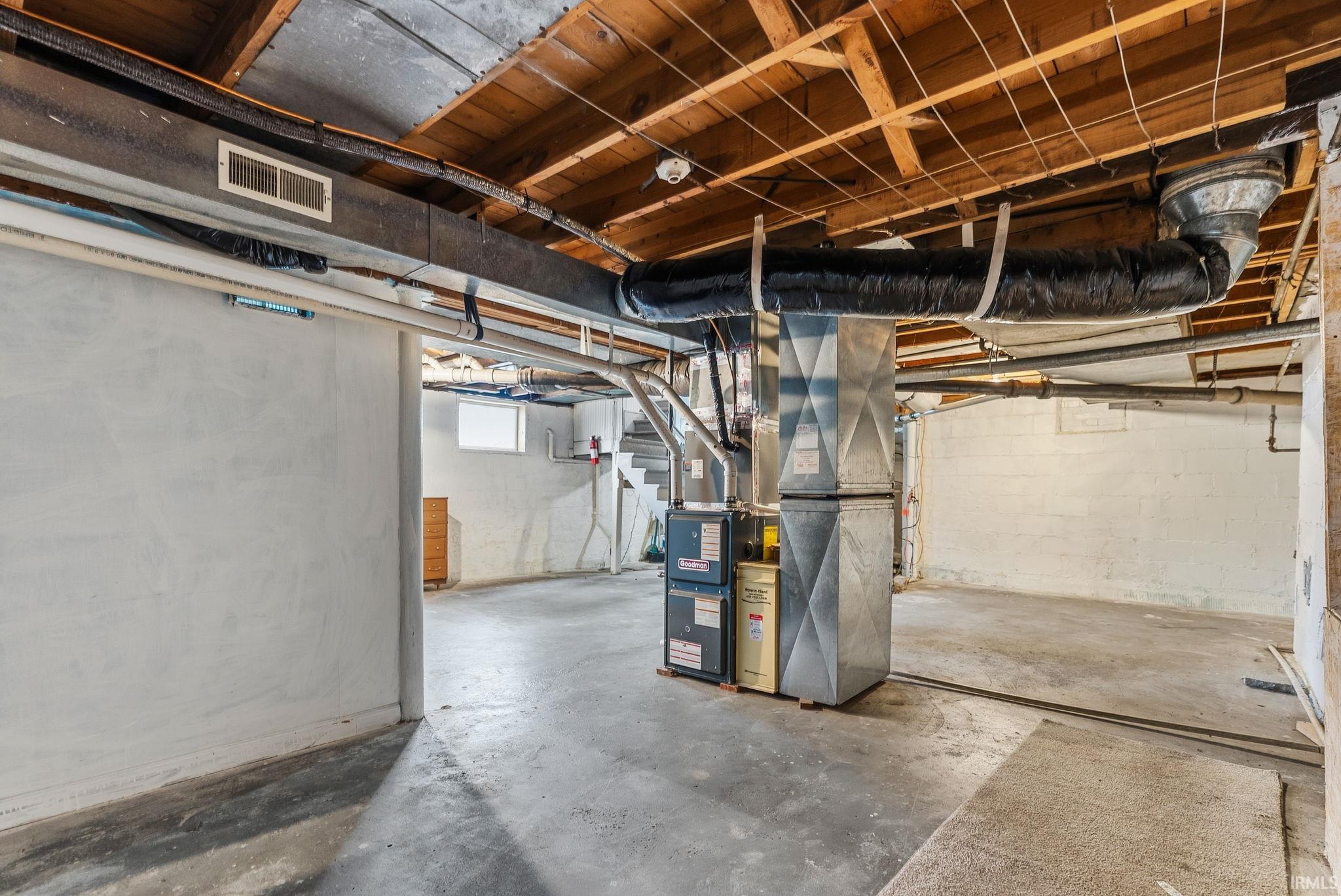 735 E Main Street