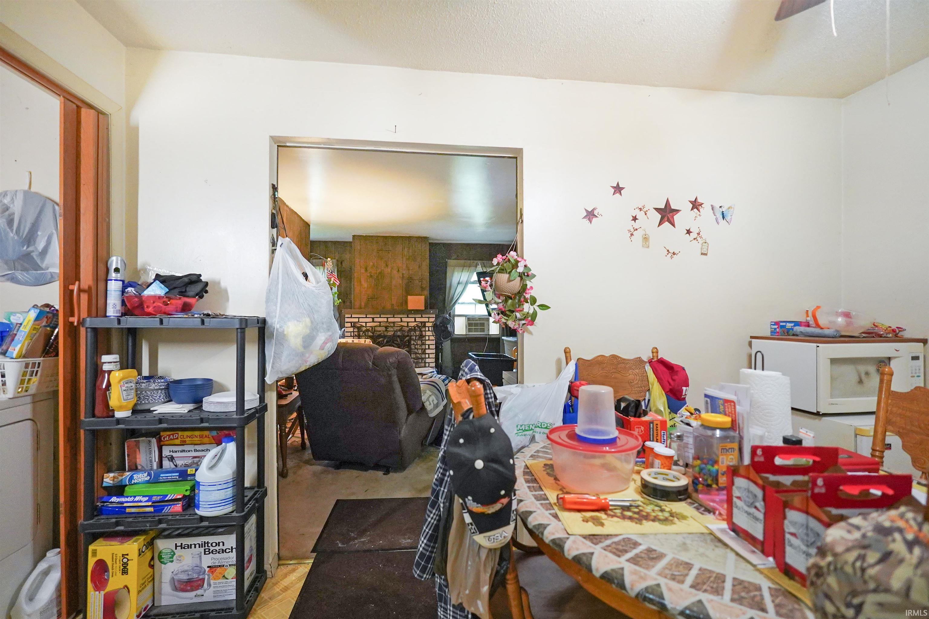 190 N River Road