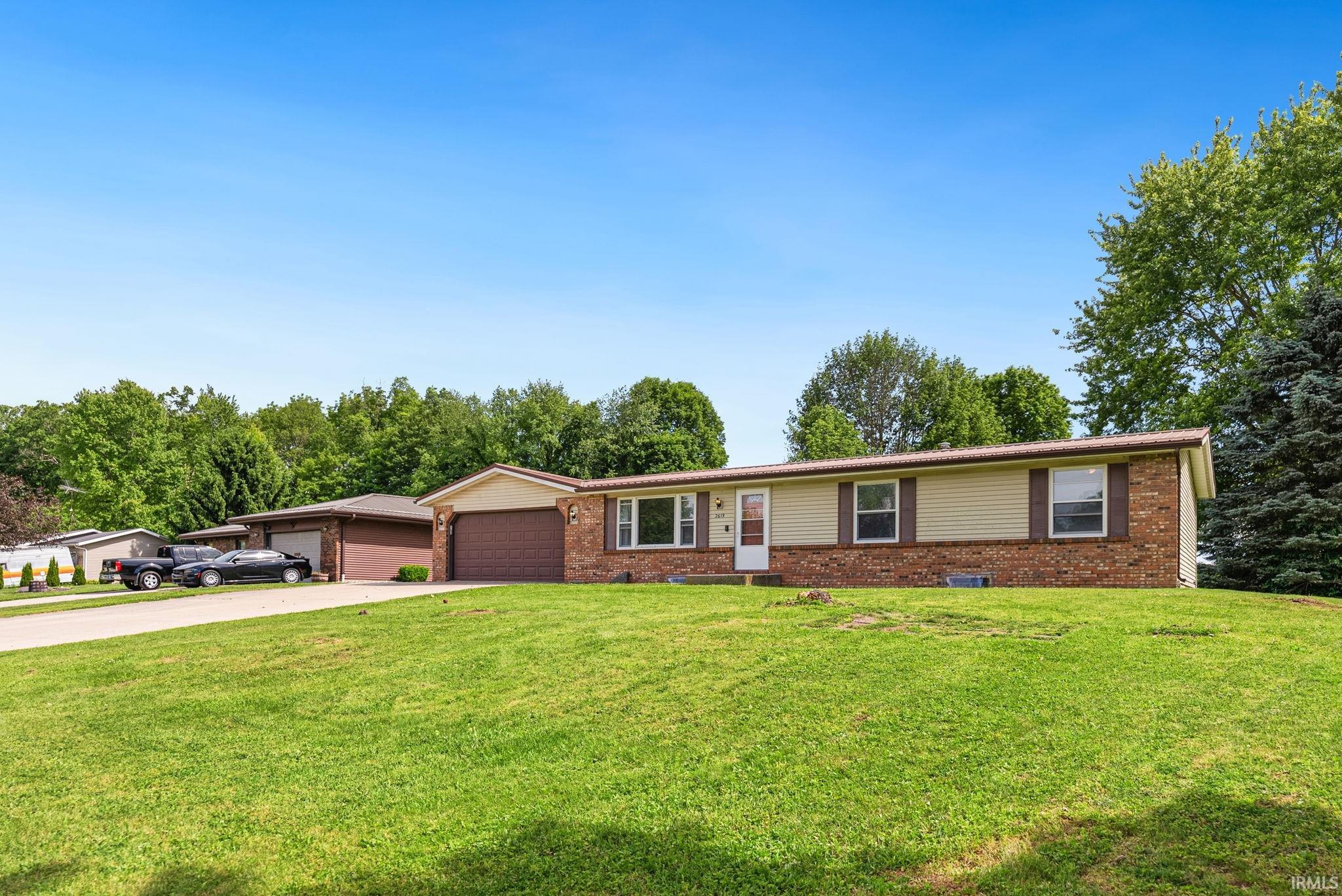 2619 E Robby Drive