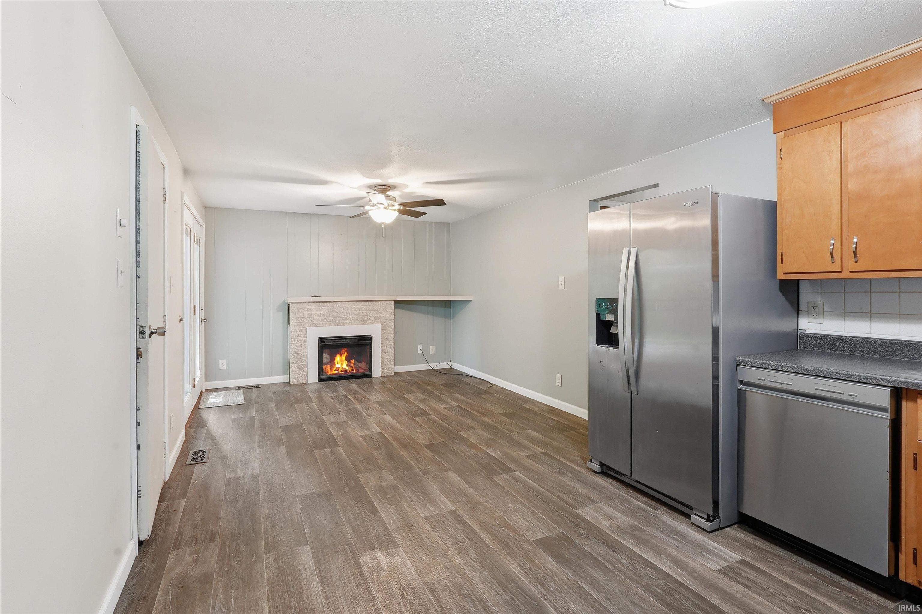 606 W Elm Street