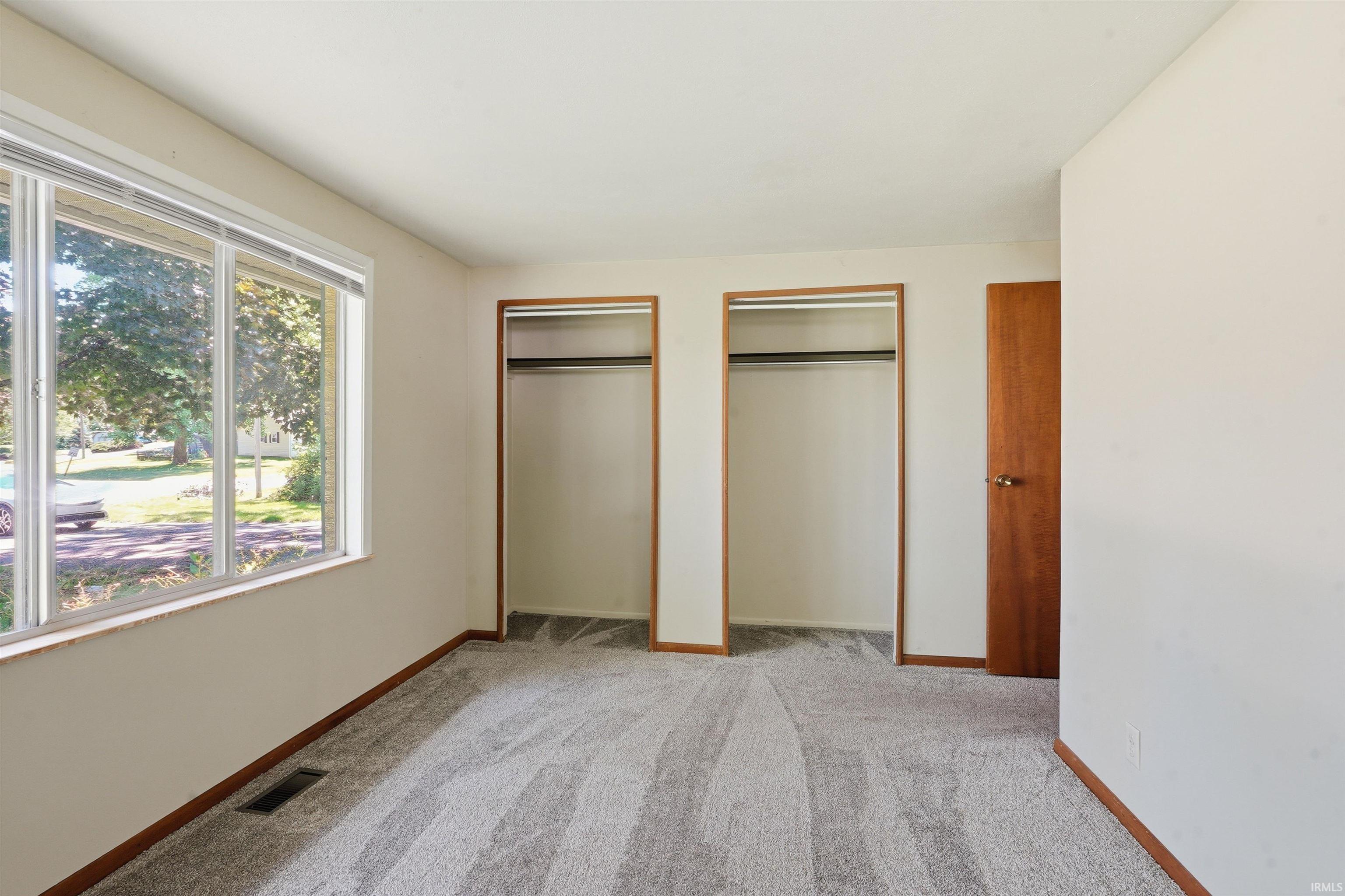 606 W Elm Street