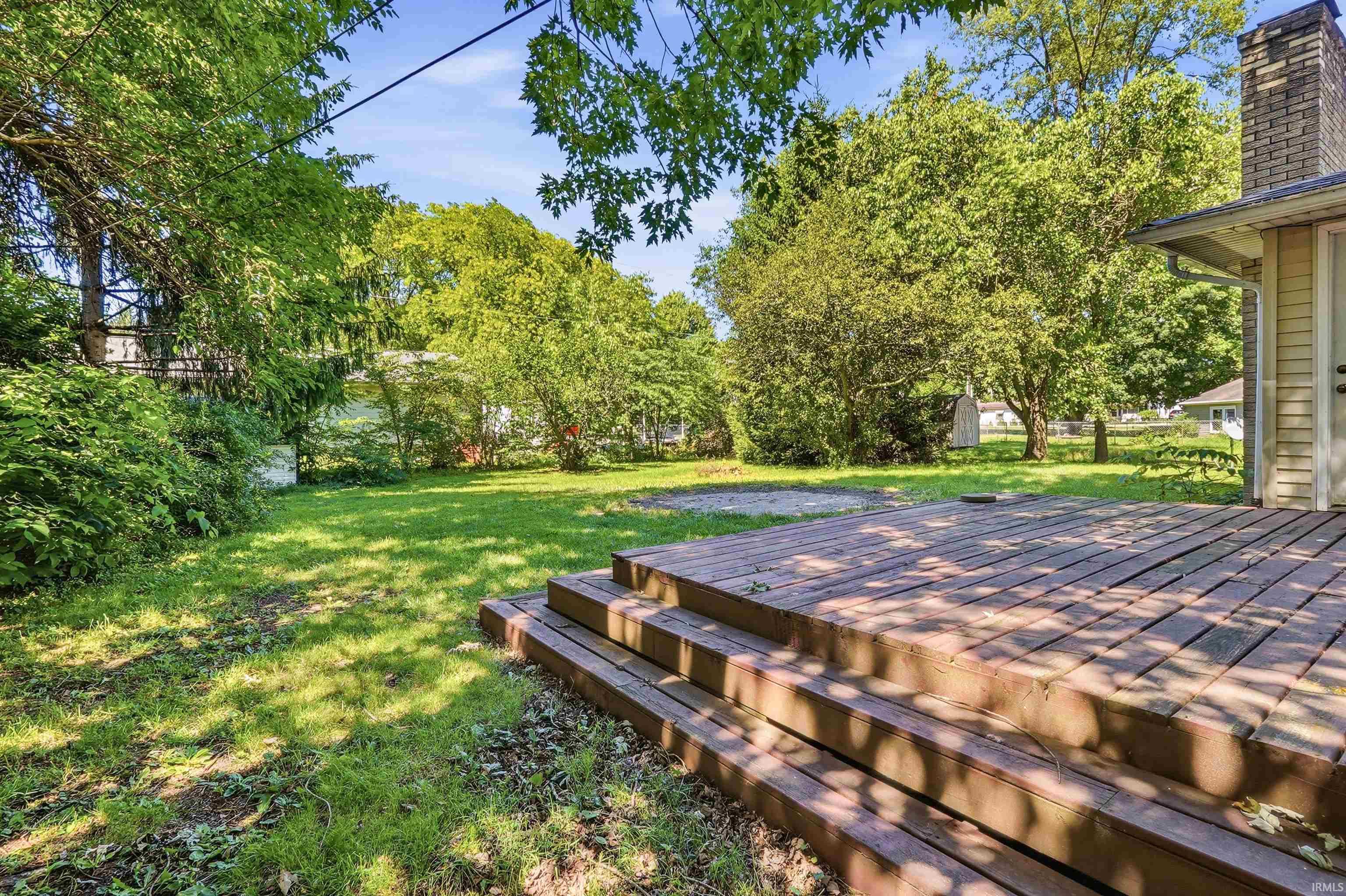 606 W Elm Street