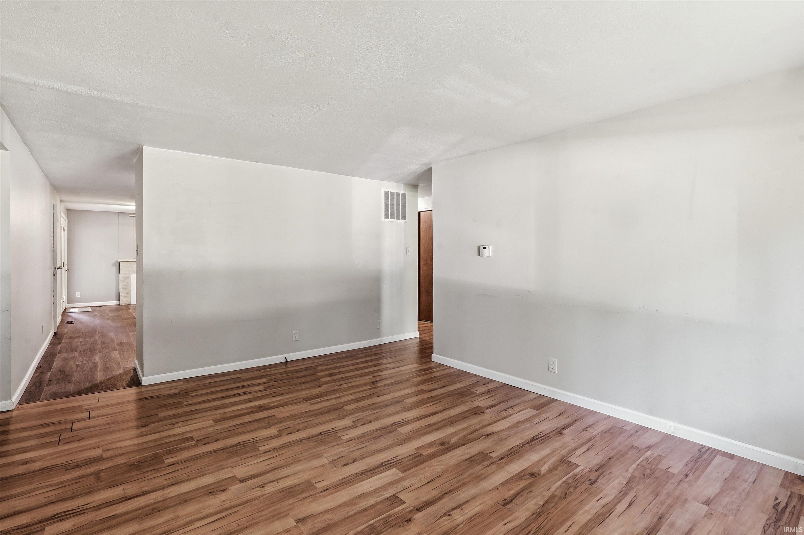606 W Elm Street