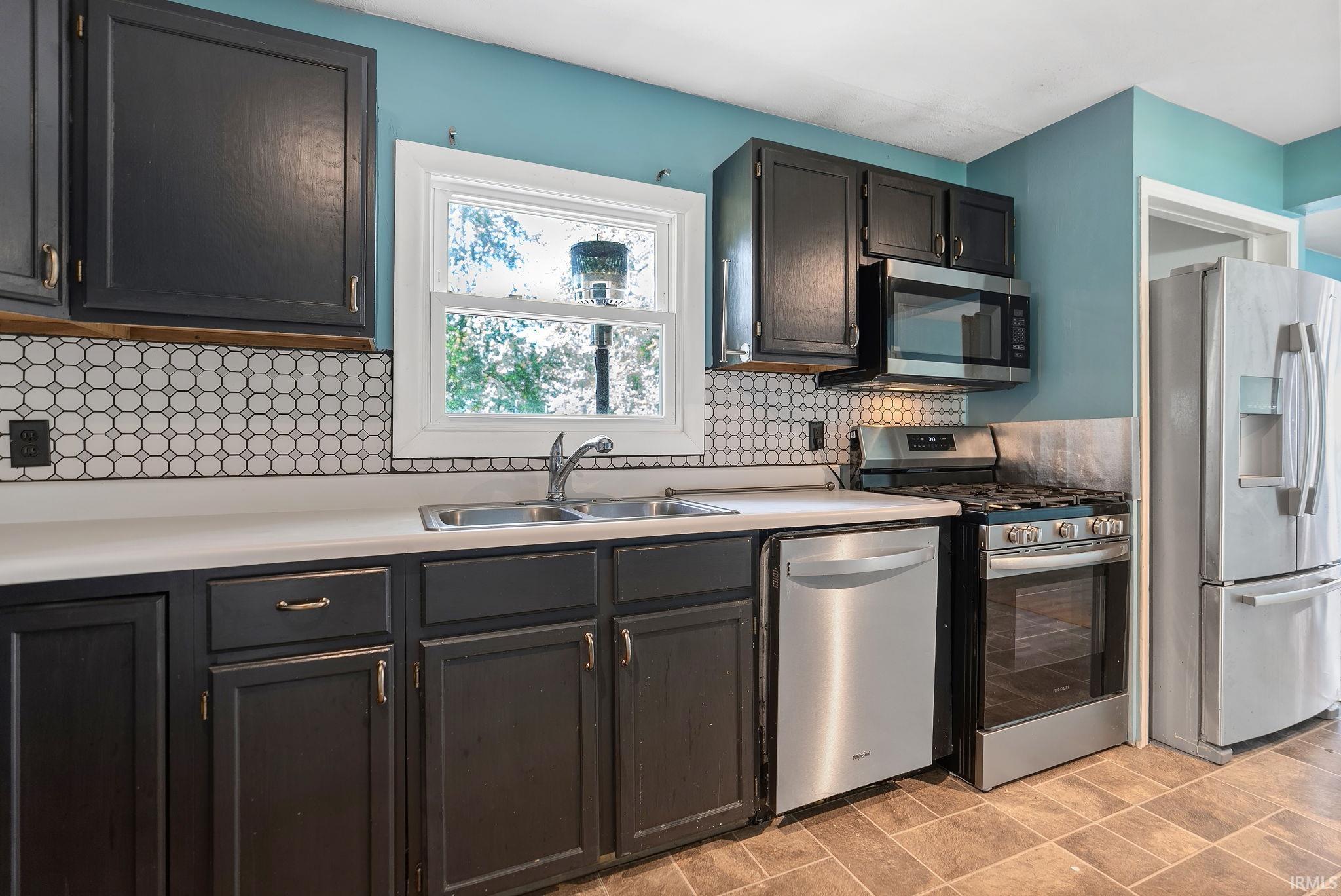 102 Ramar Drive