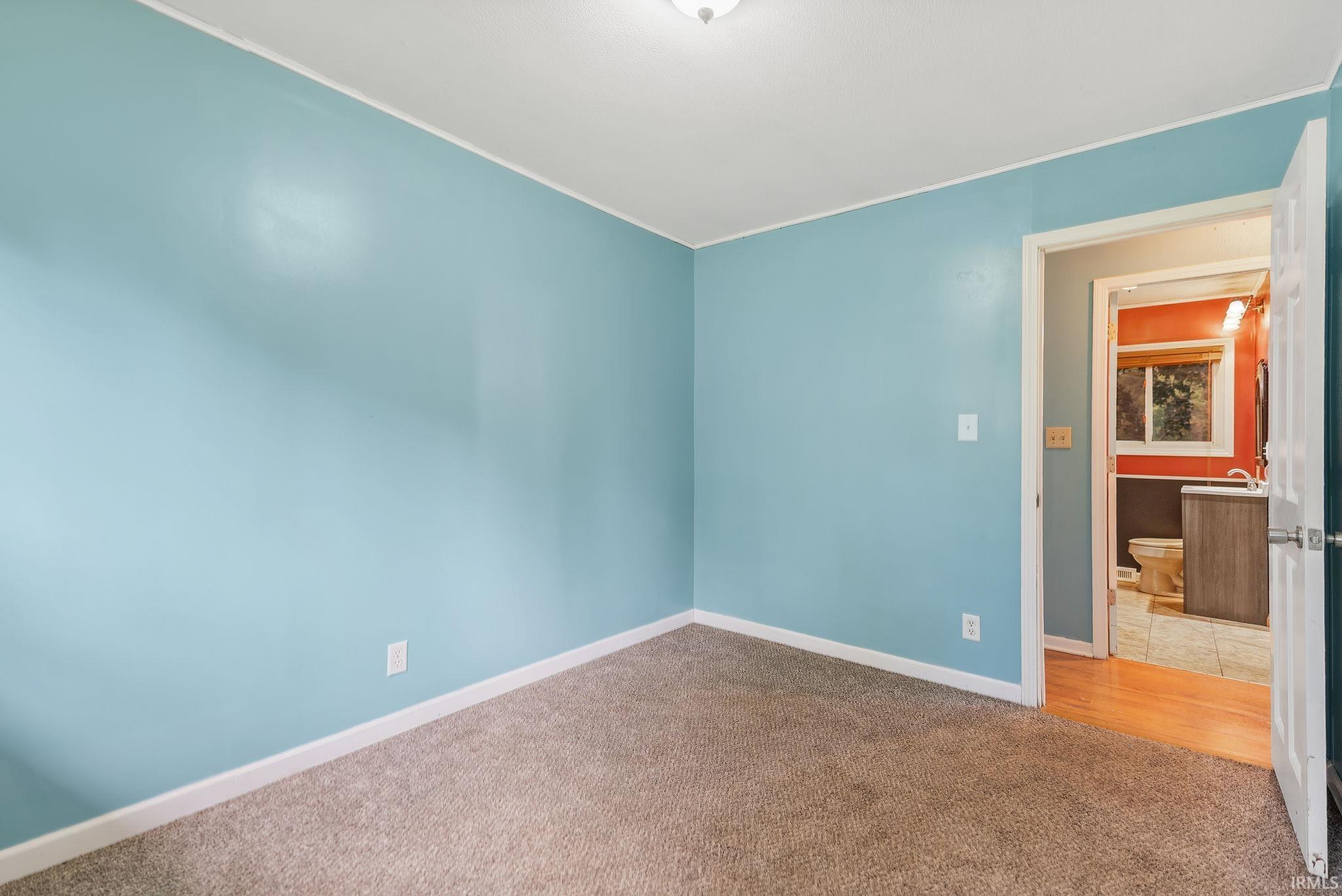 102 Ramar Drive