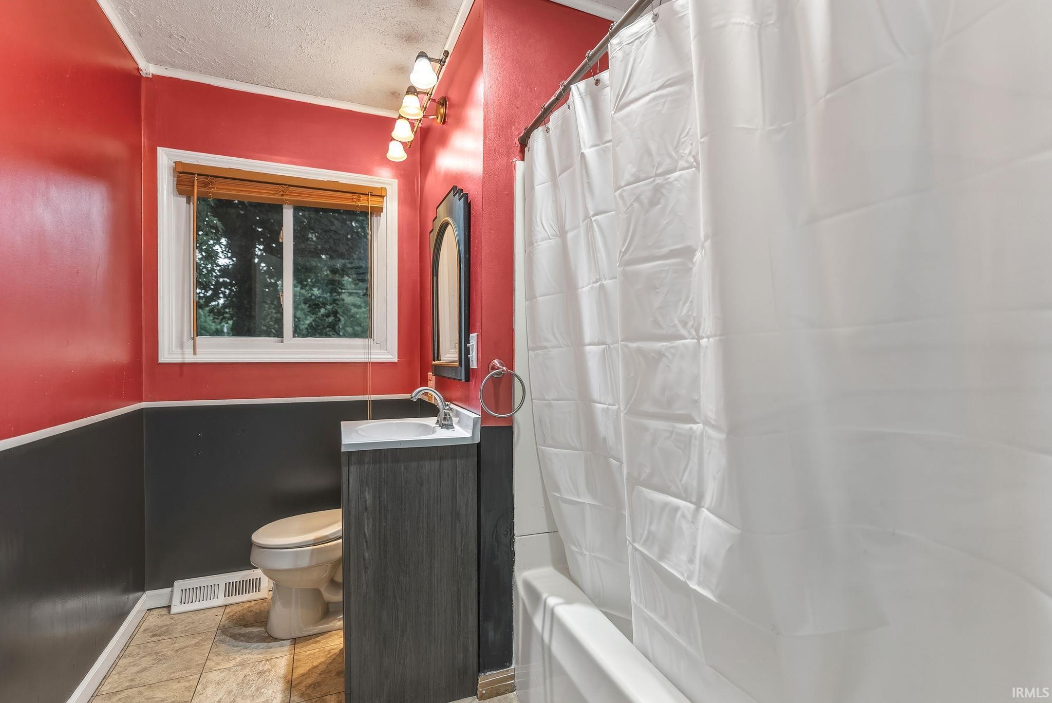 102 Ramar Drive