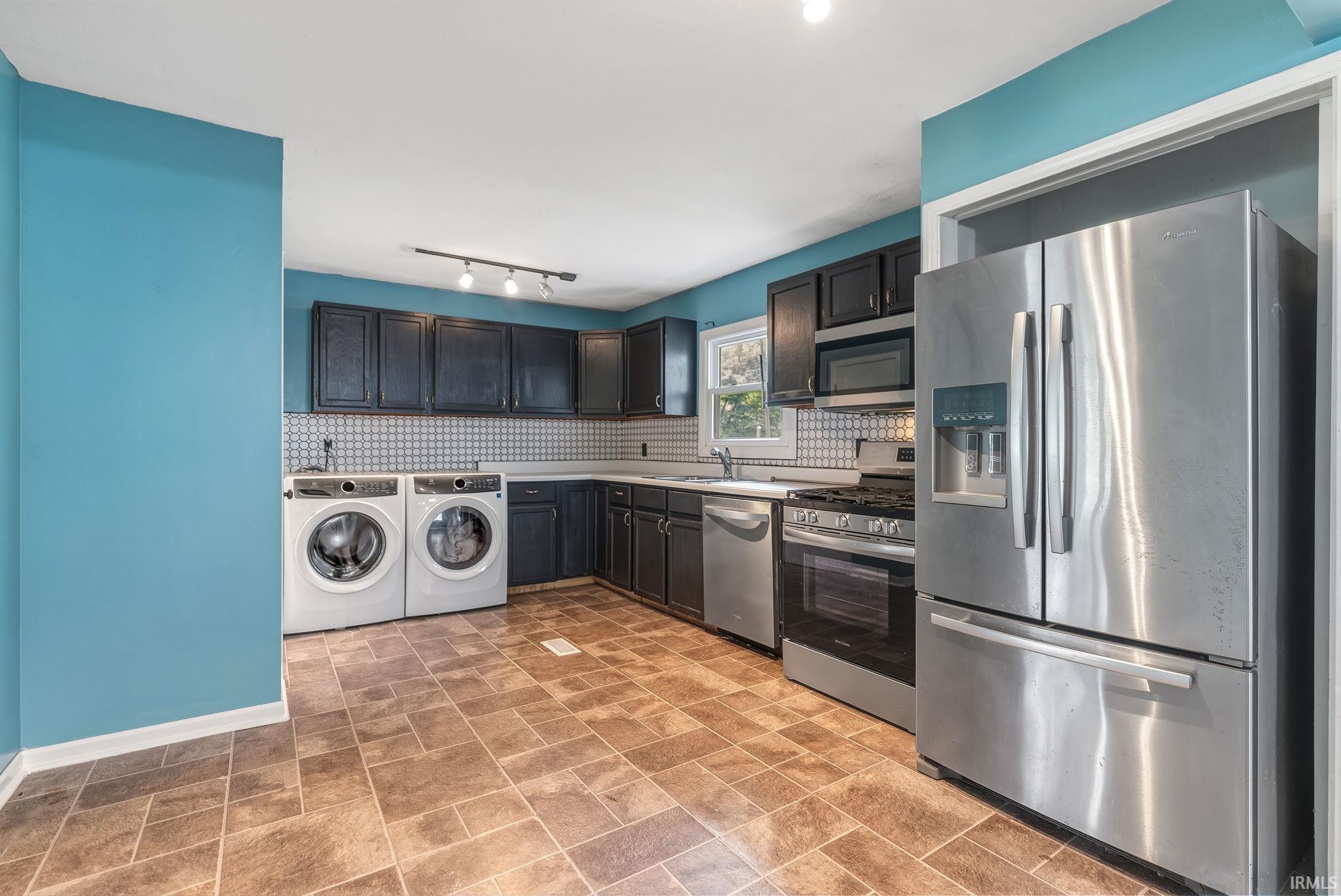 102 Ramar Drive
