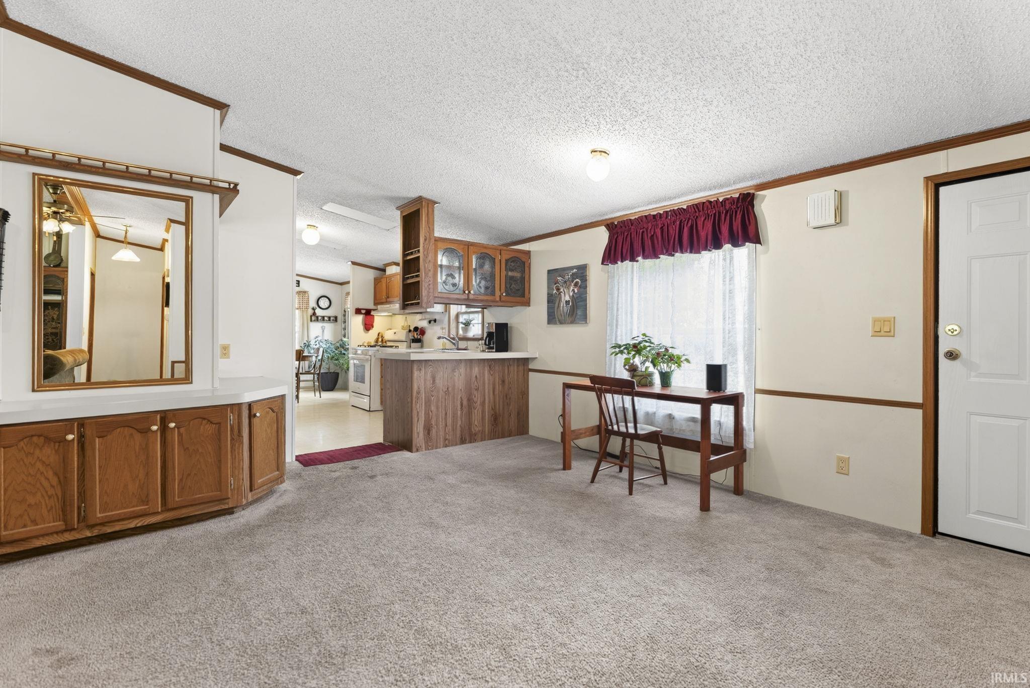 7329 E 500 N