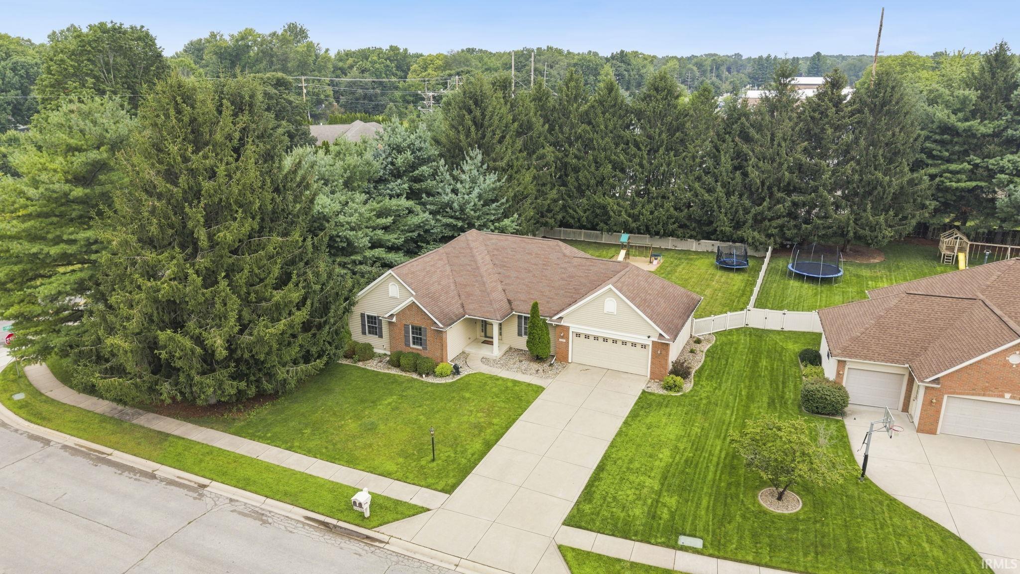 1923 Greenwood Drive