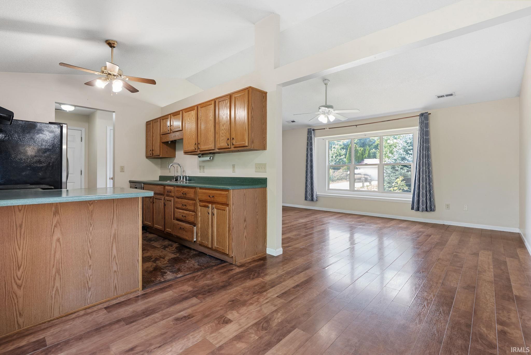 1844 N Vicky Lane