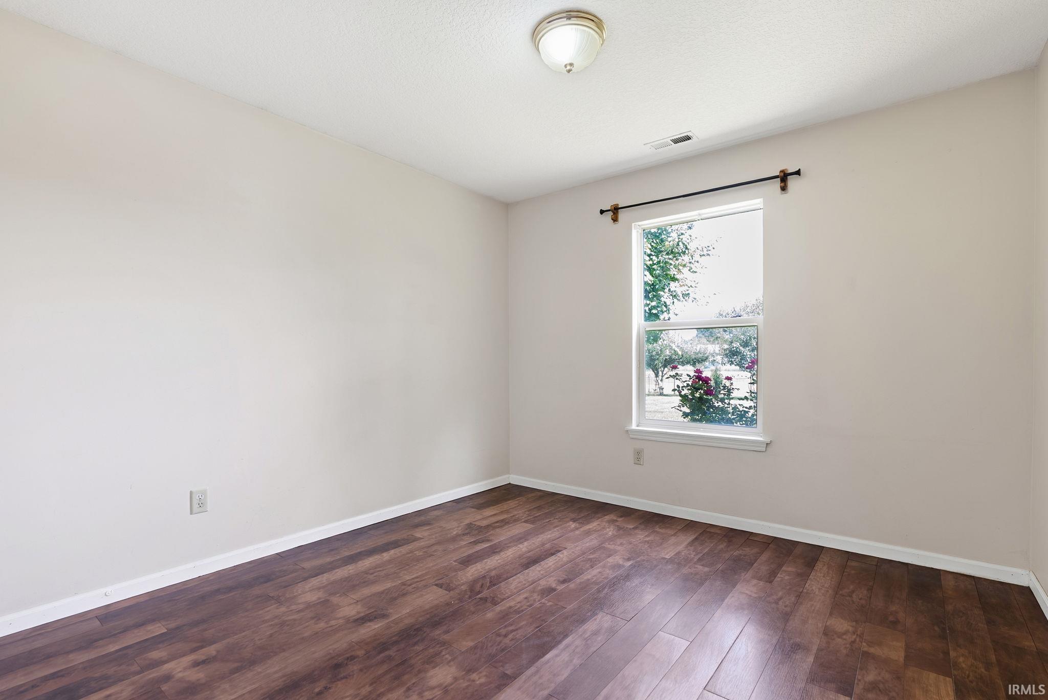 1844 N Vicky Lane