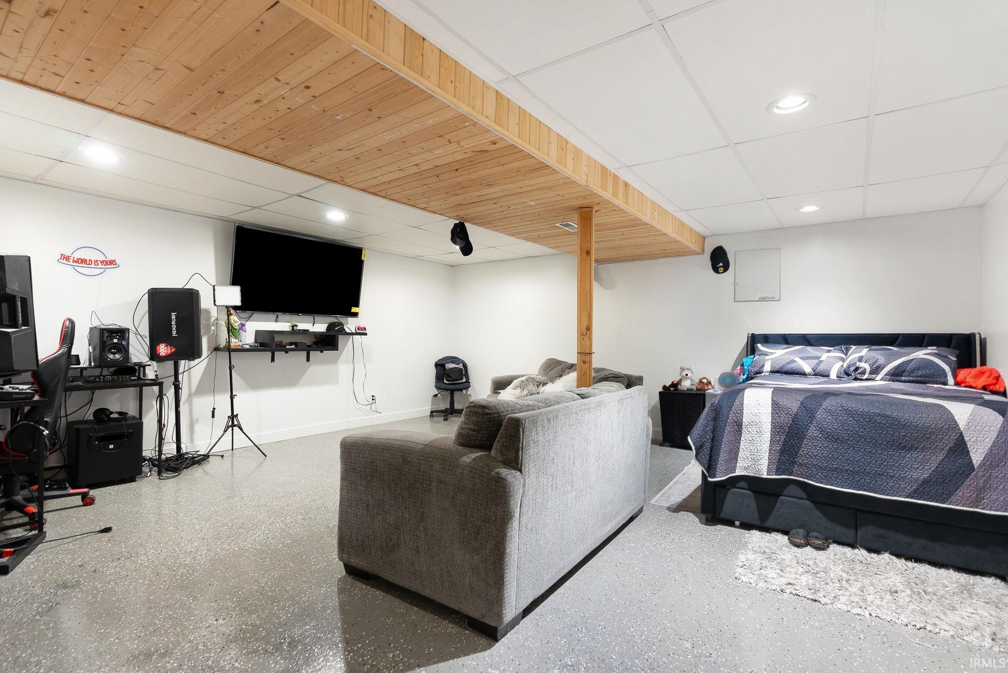 1112 Harvest Drive