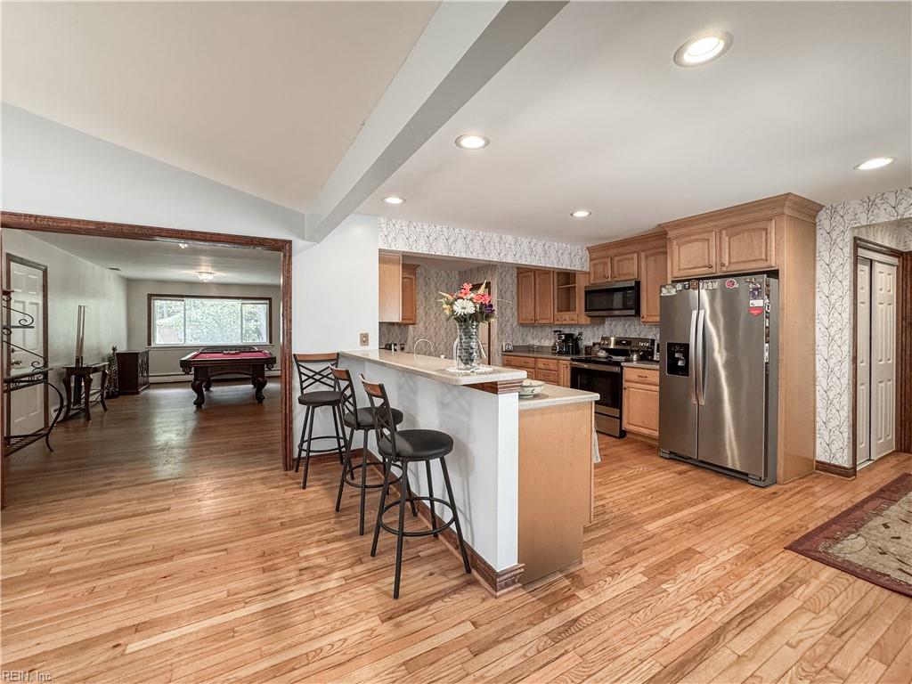 1052 Old Canterbury DR