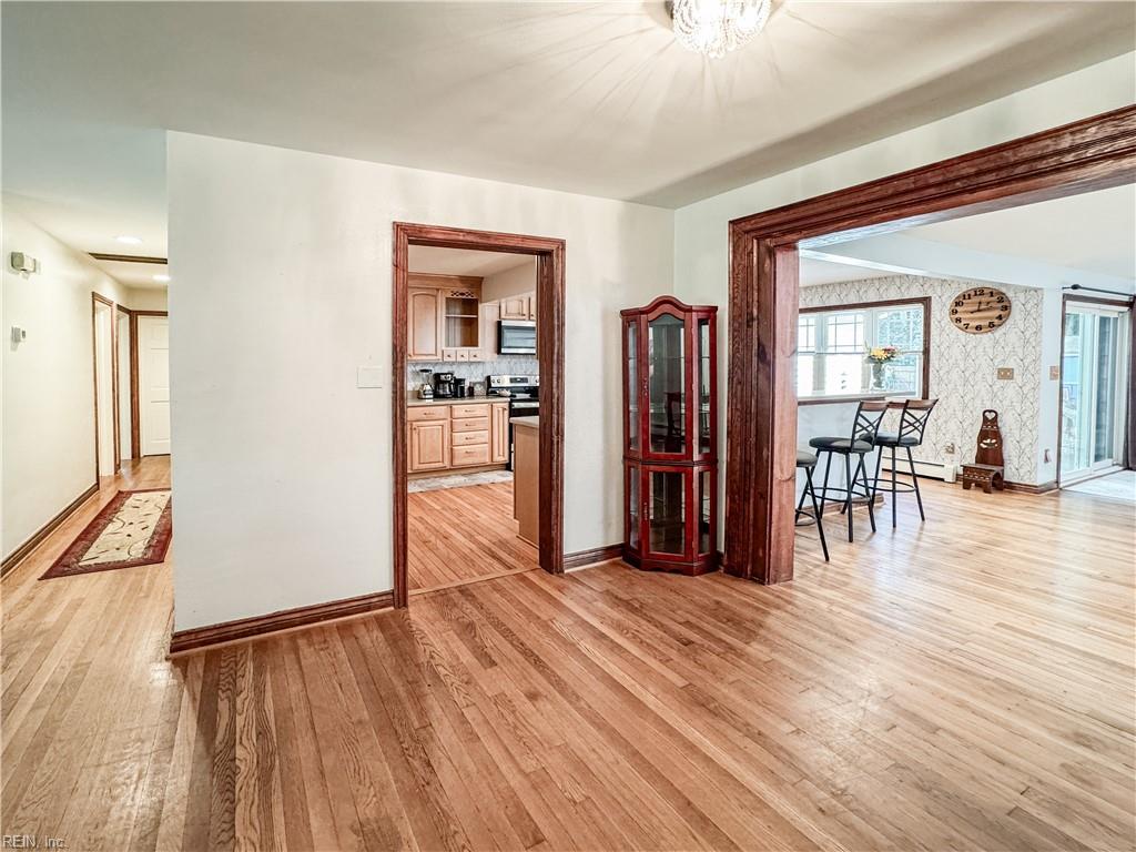 1052 Old Canterbury DR