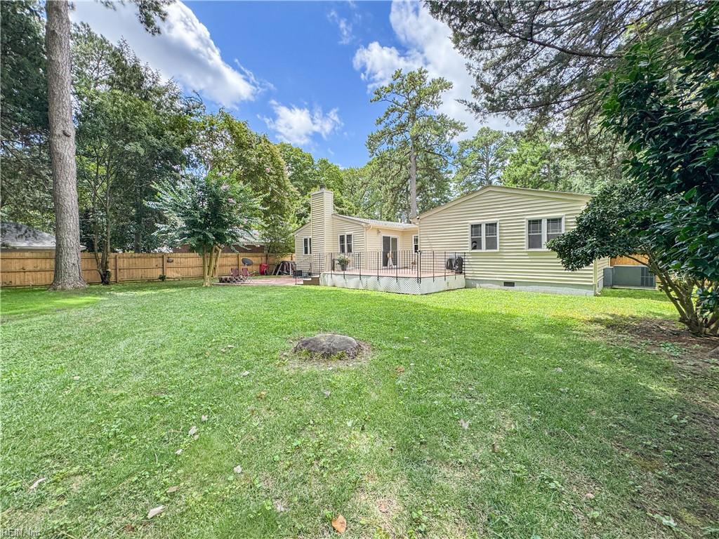 1052 Old Canterbury DR