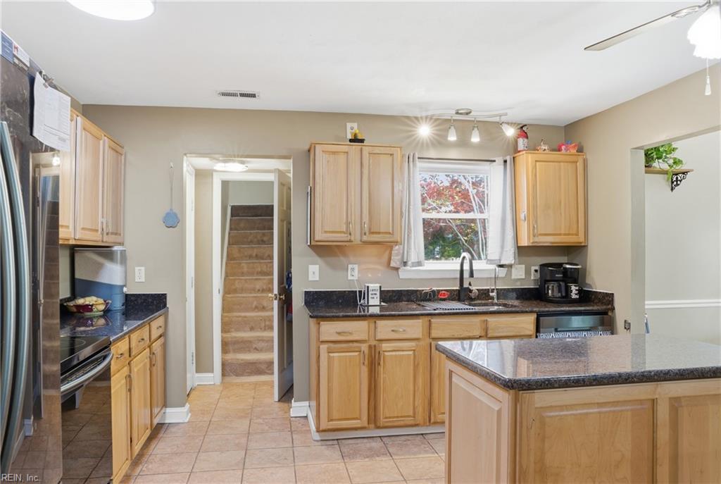 749 Willow Bend Dr DR