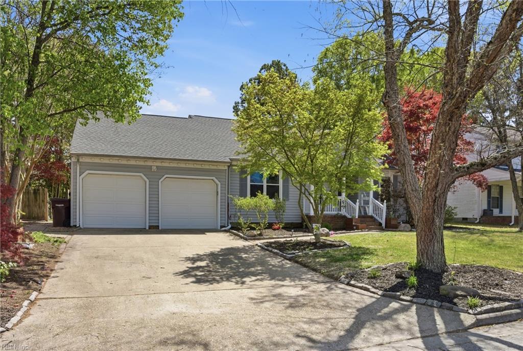 749 Willow Bend Dr DR