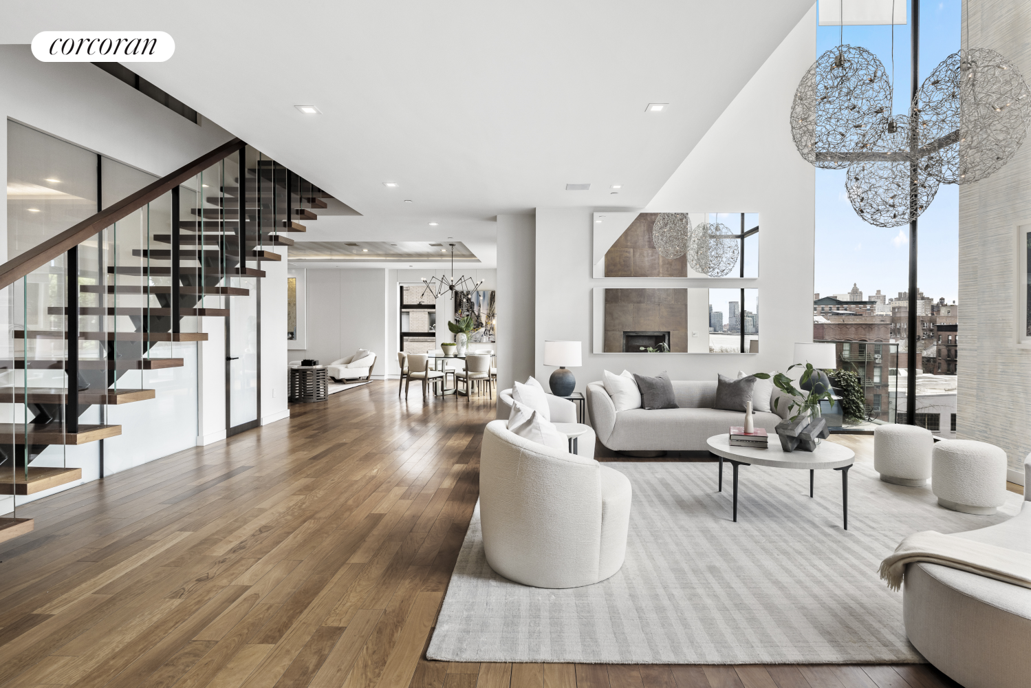 385 W 12TH Street PHEAST