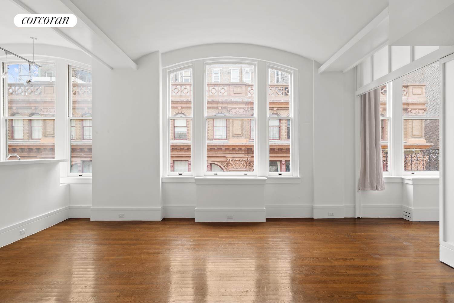640 BROADWAY 8B
