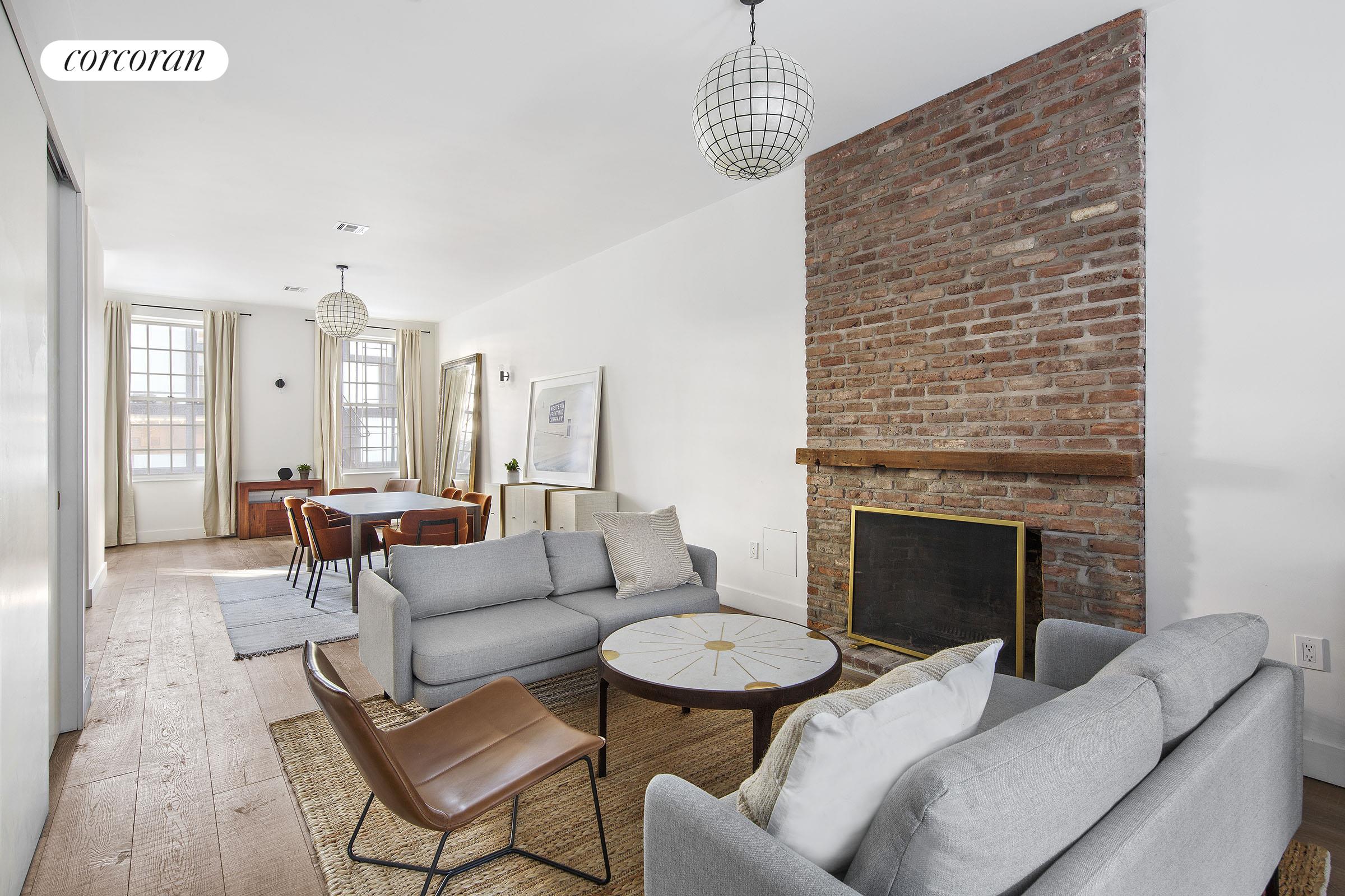 463 W 24TH Street LOFT