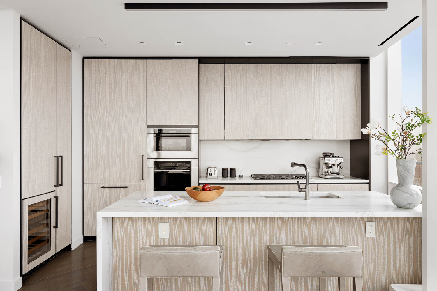 111 MURRAY Street 43A