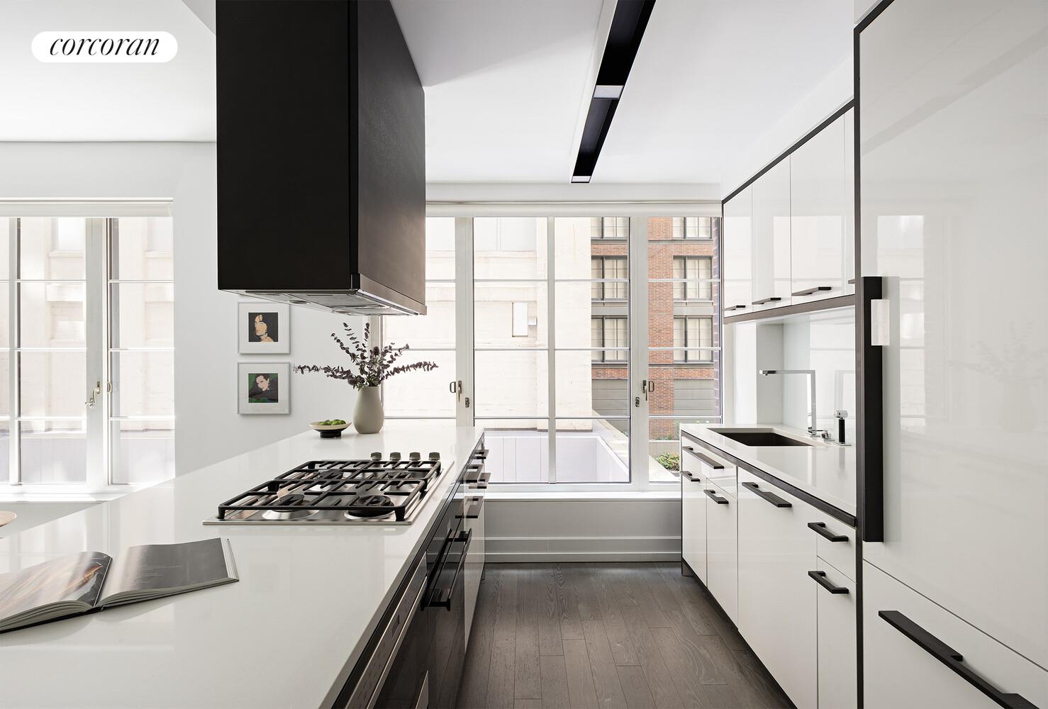 70 CHARLTON Street 2G