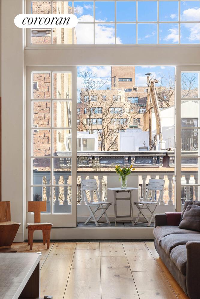 52 W 9TH Street PENTHOUSE