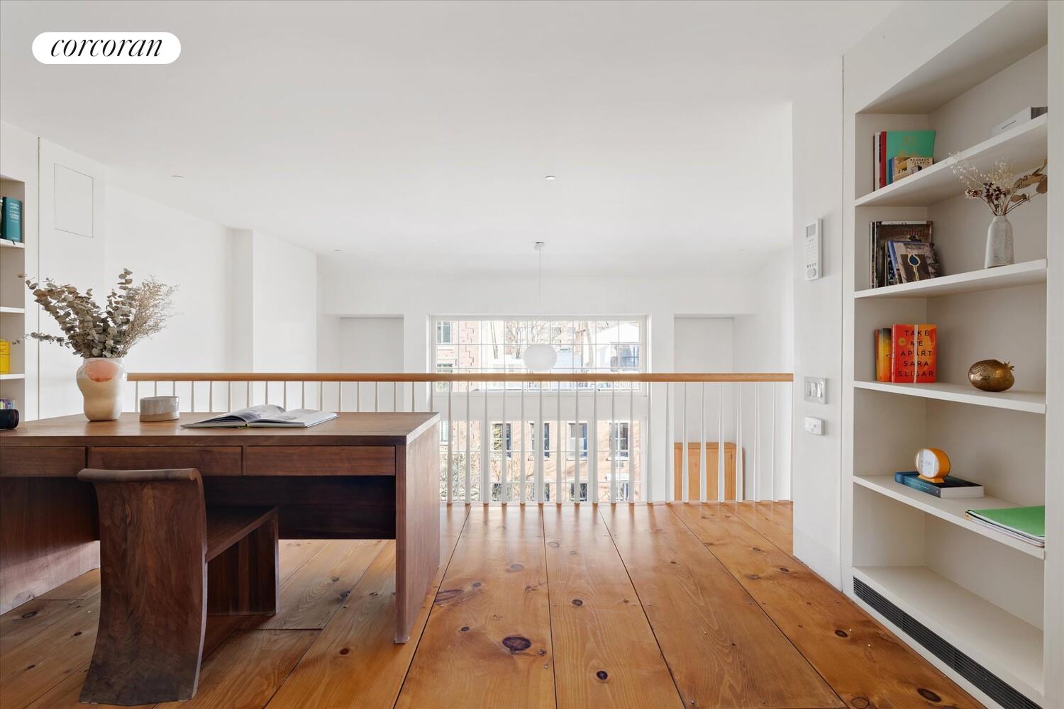 52 W 9TH Street PENTHOUSE