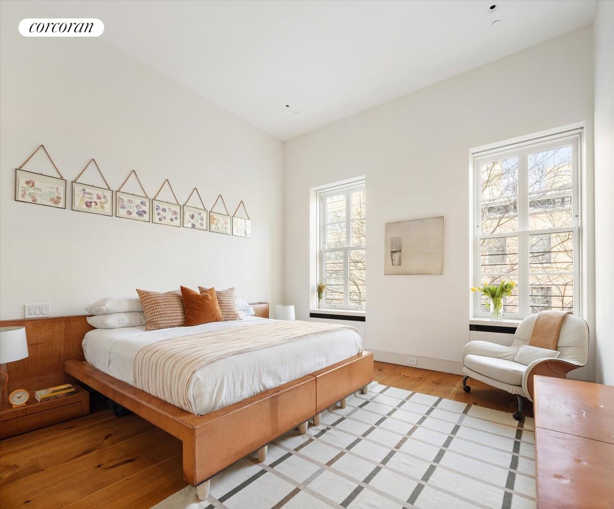 52 W 9TH Street PENTHOUSE