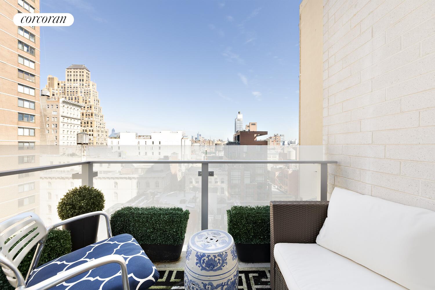 50 FRANKLIN Street 12B