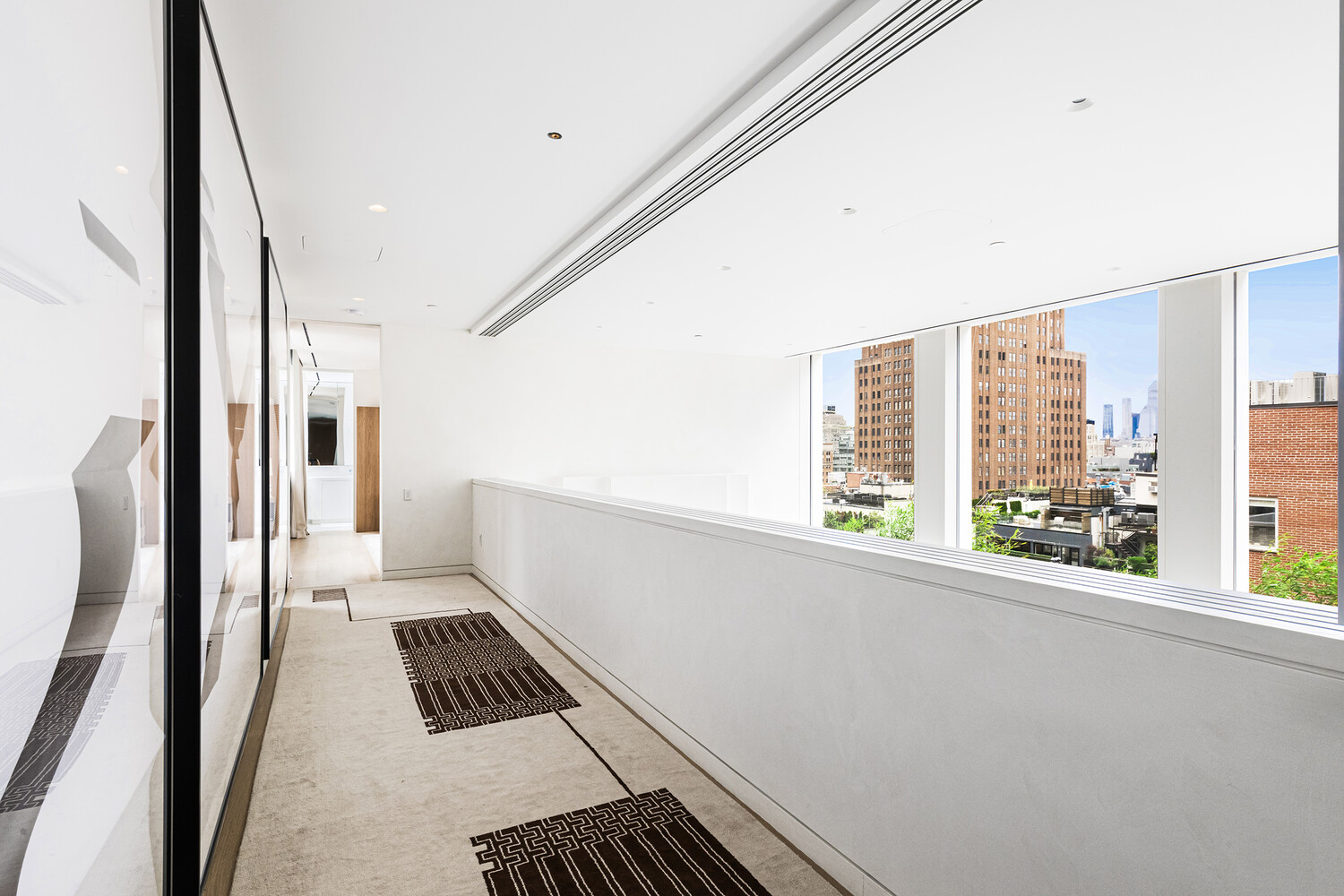 67 FRANKLIN Street PHB