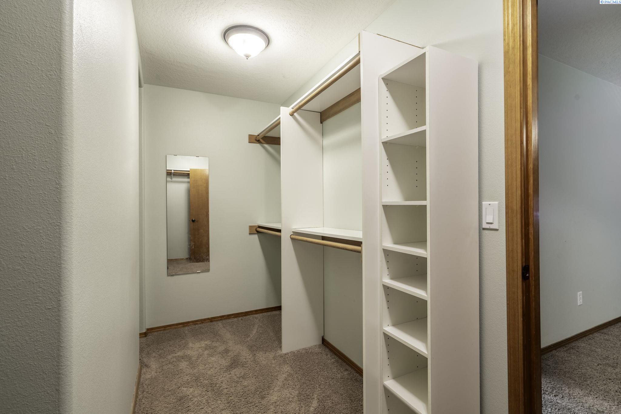 3707 Desert Plateau Dr