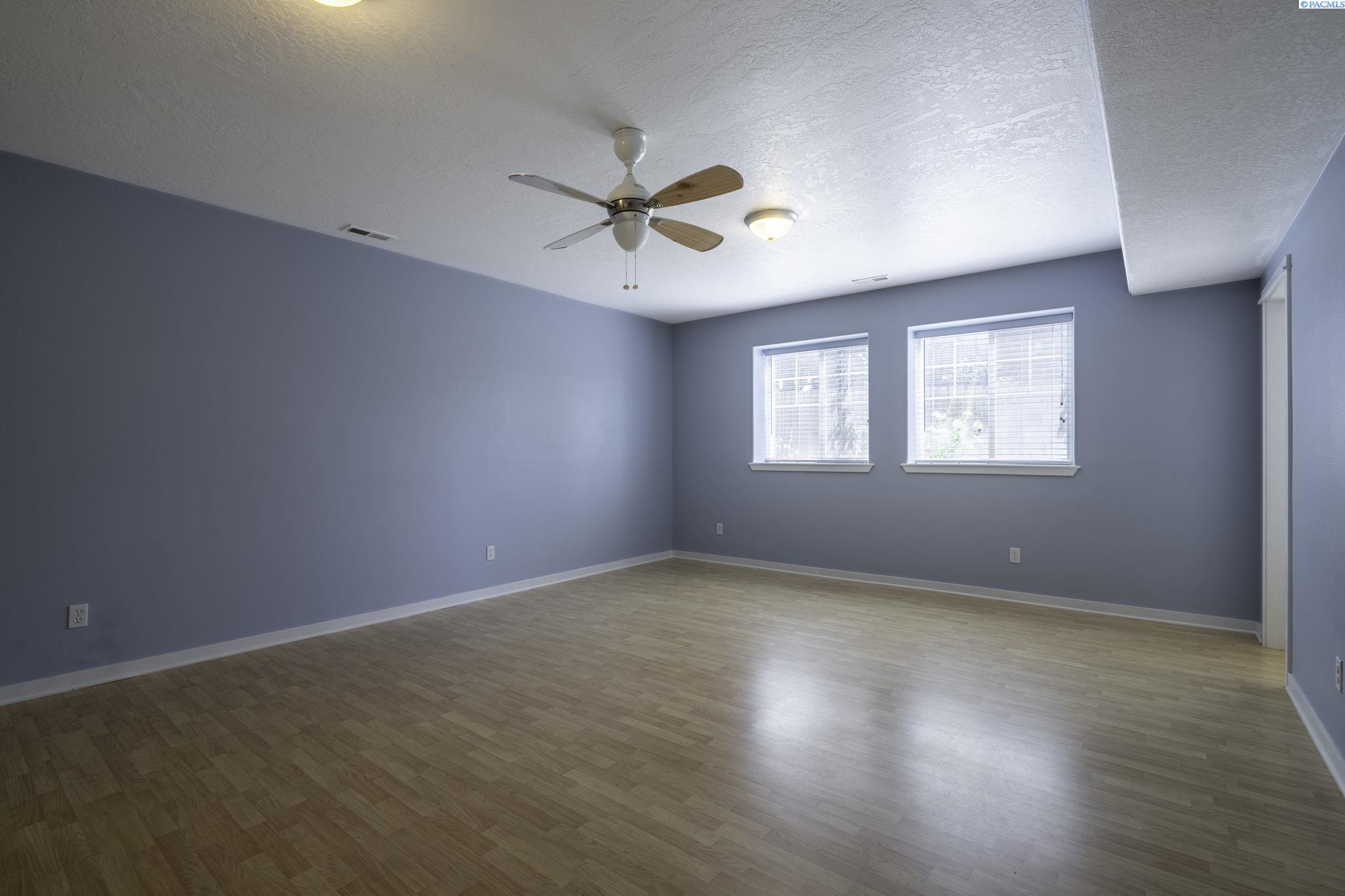 3707 Desert Plateau Dr