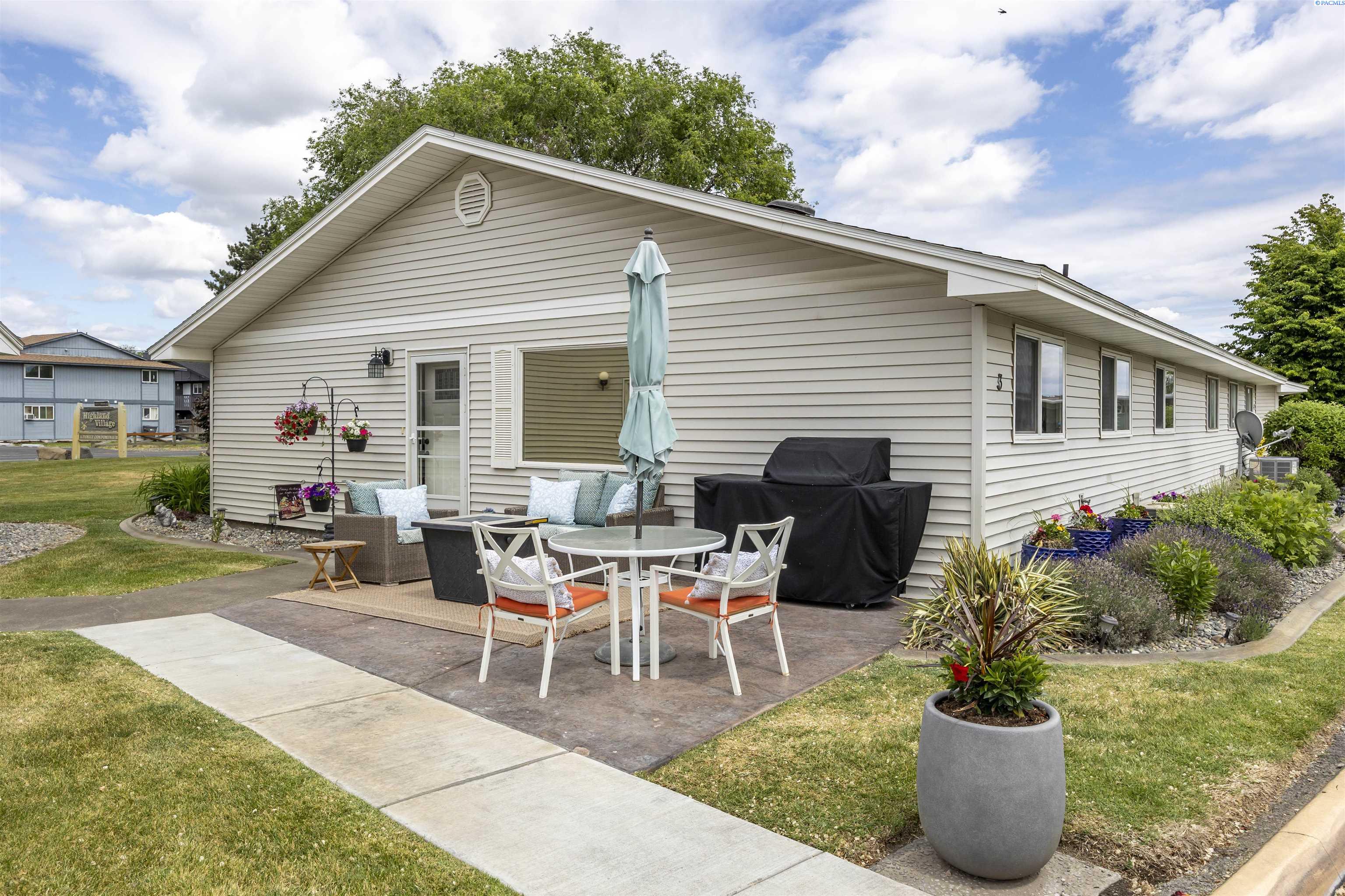 4203 W Kennewick Ave #3