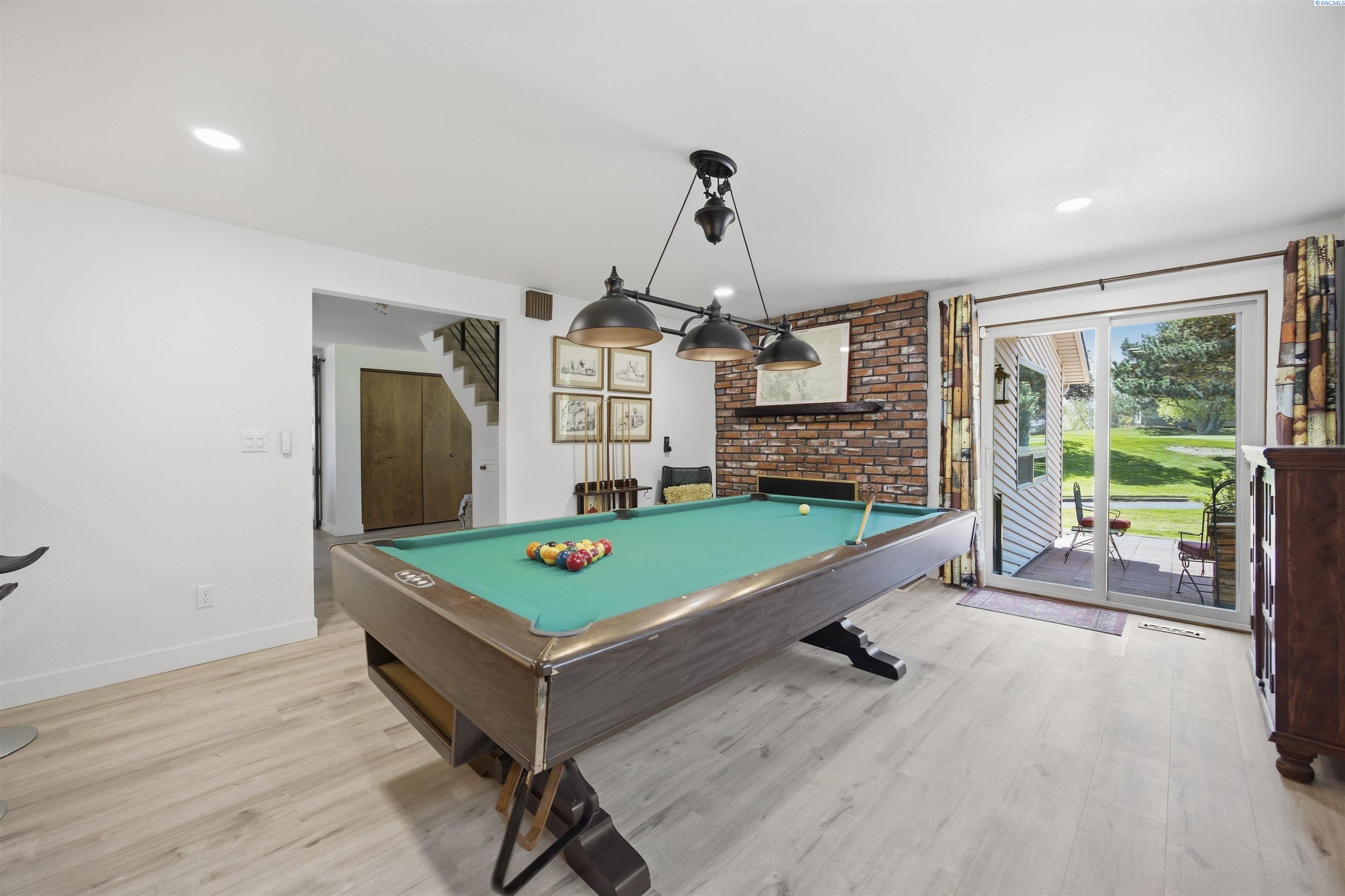 241 Pinetree Lane