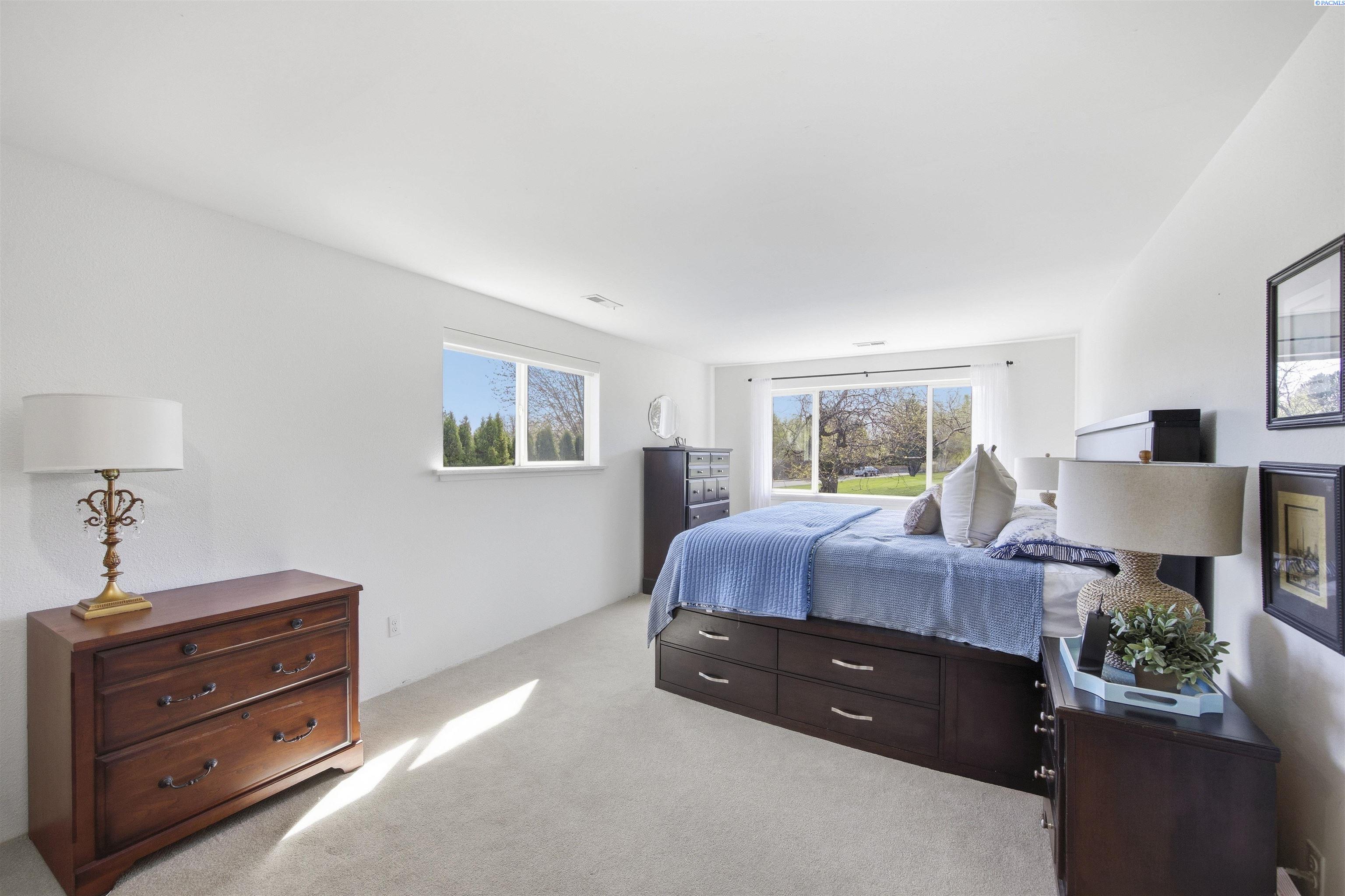 241 Pinetree Lane