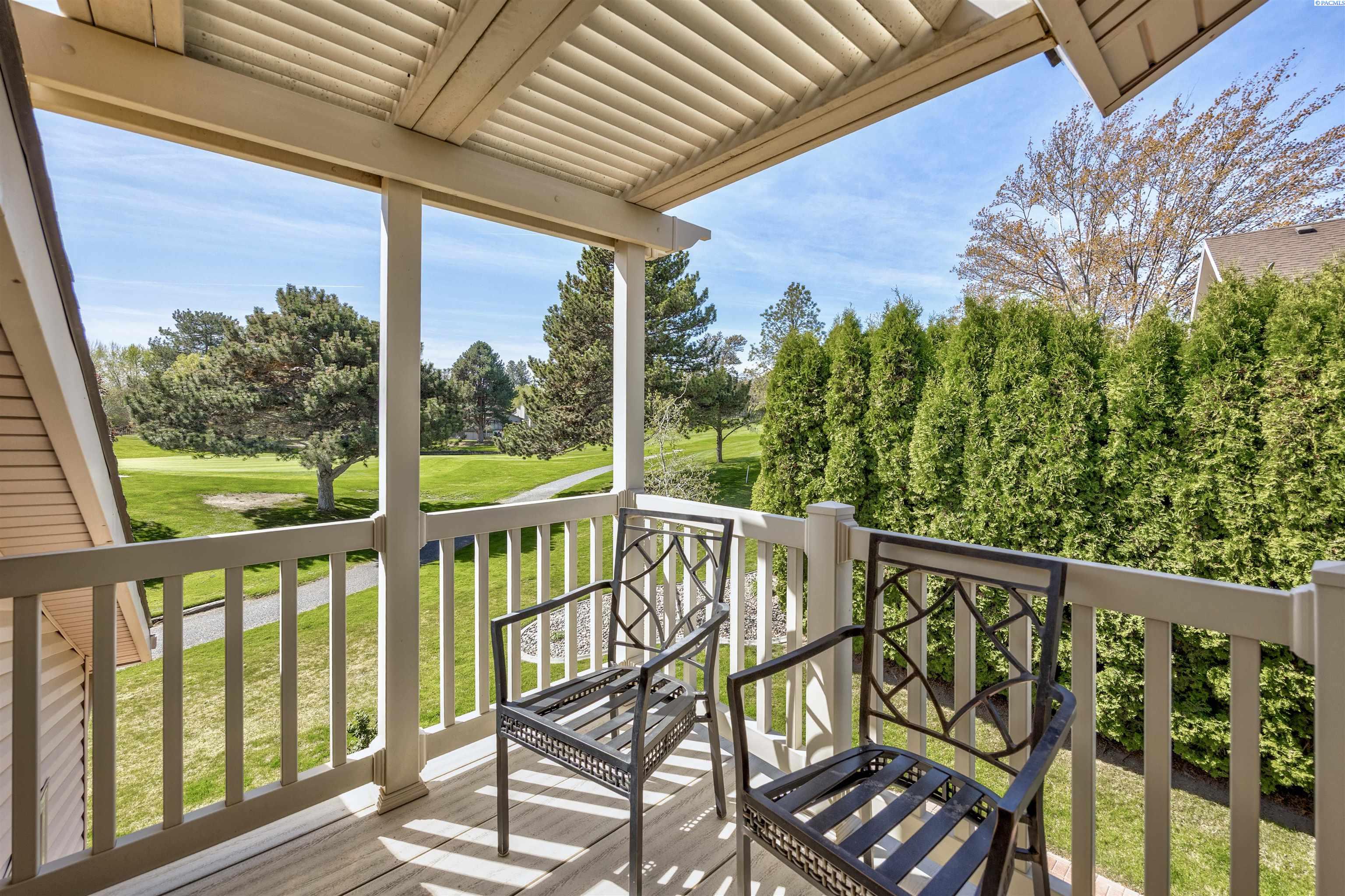 241 Pinetree Lane