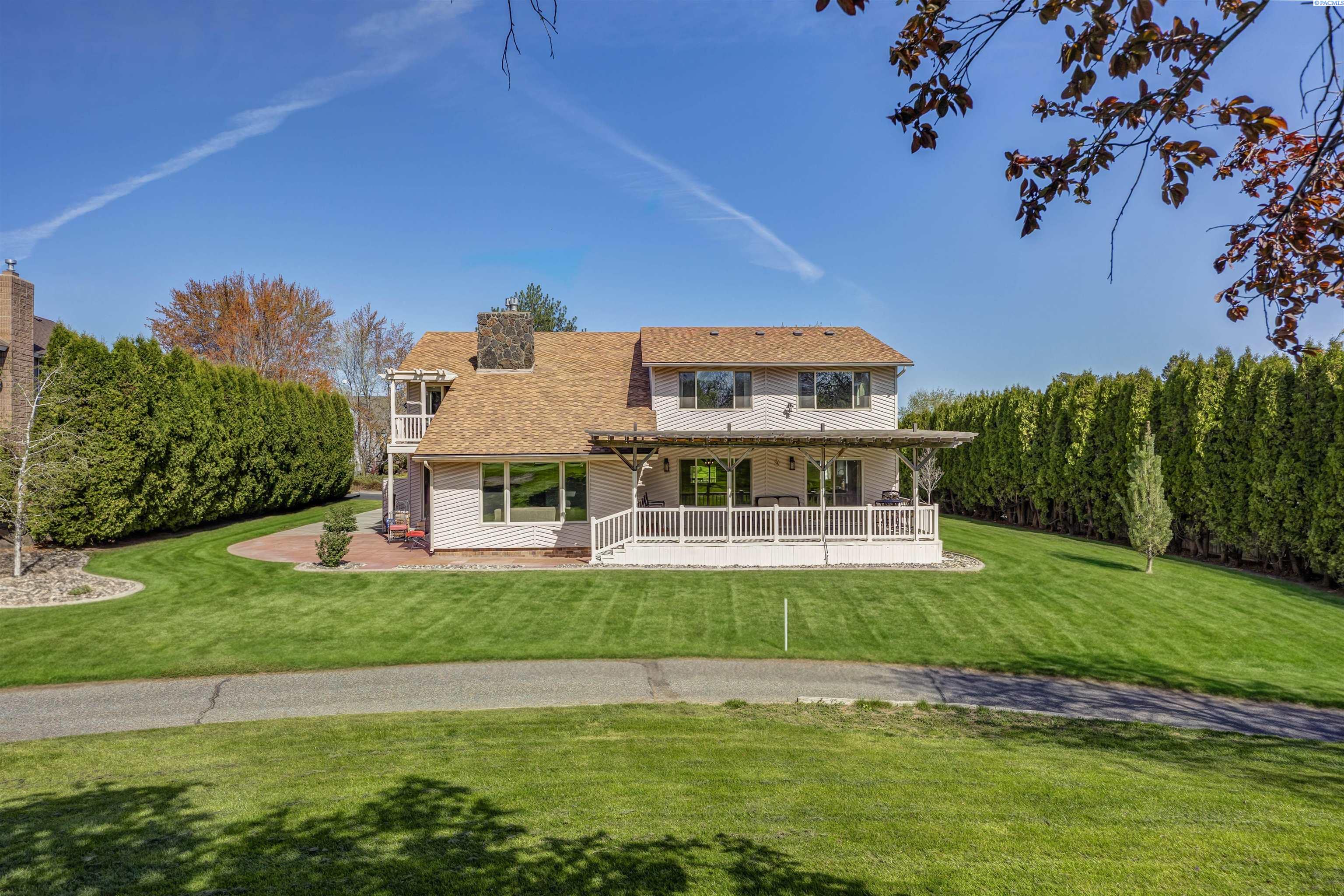 241 Pinetree Lane