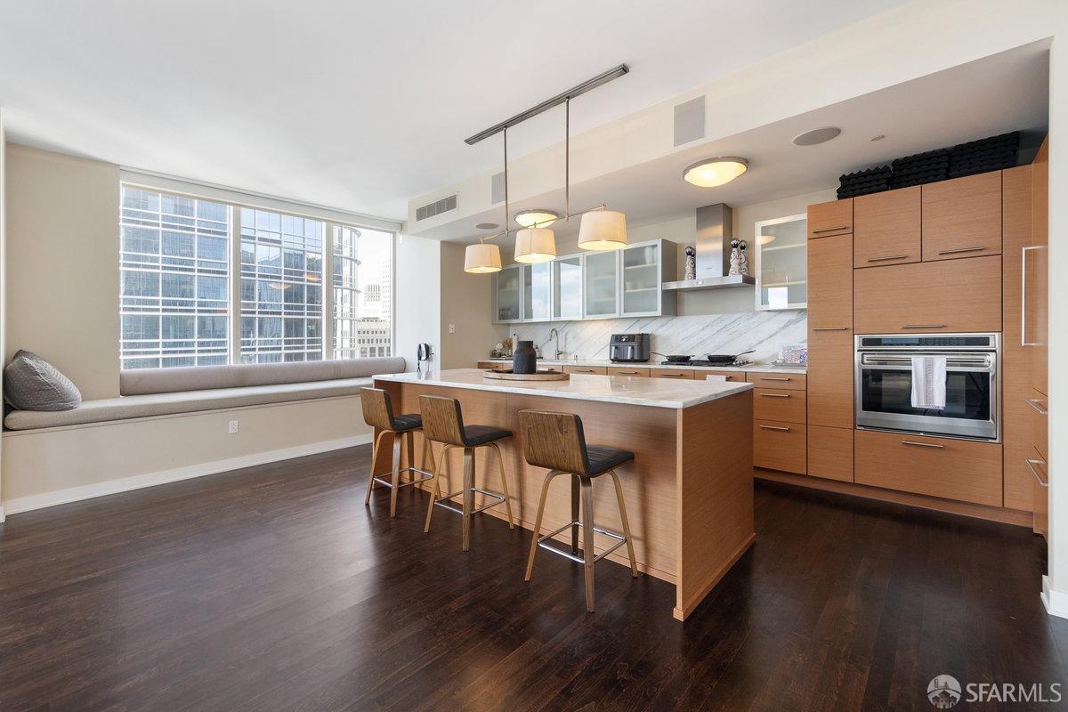 301 Mission Street # 35E