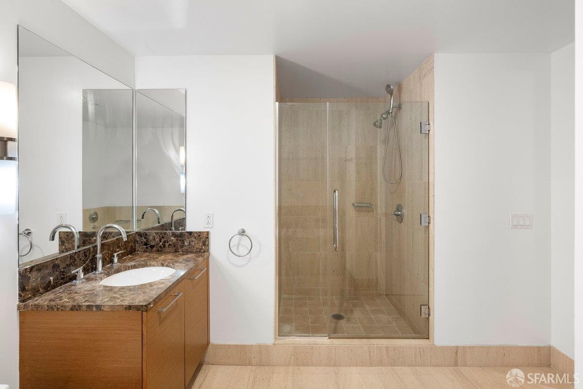 301 Mission Street # 7C