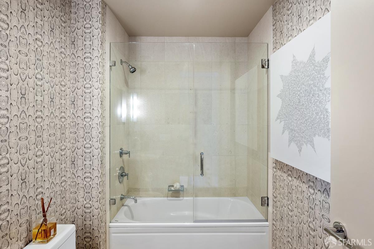 301 Mission Street # 27C