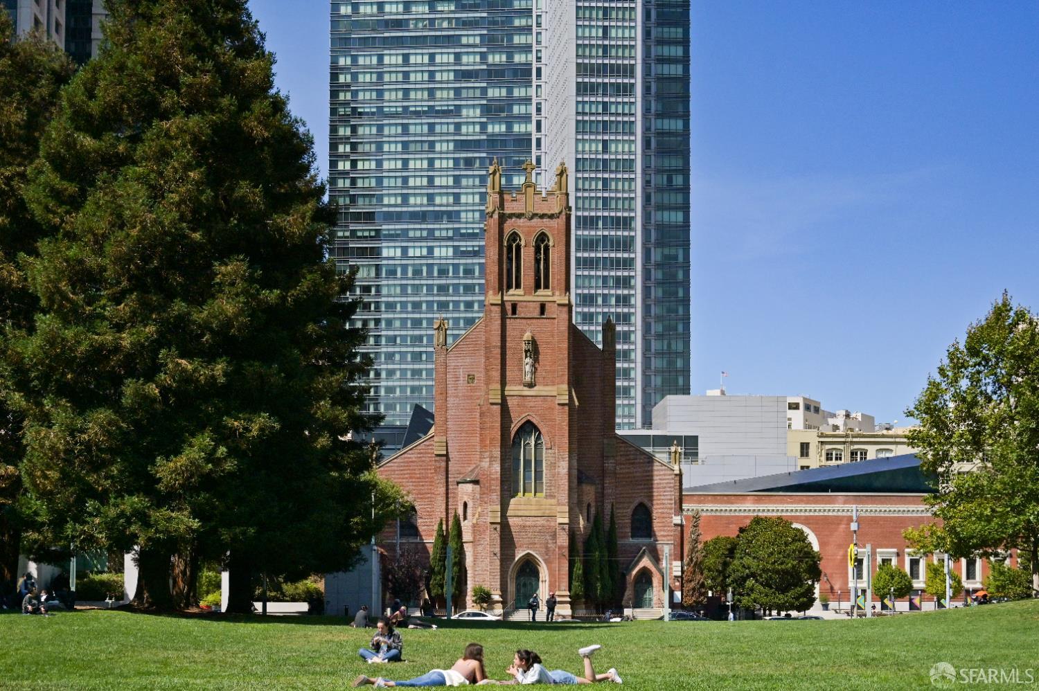 301 Mission Street # 27C